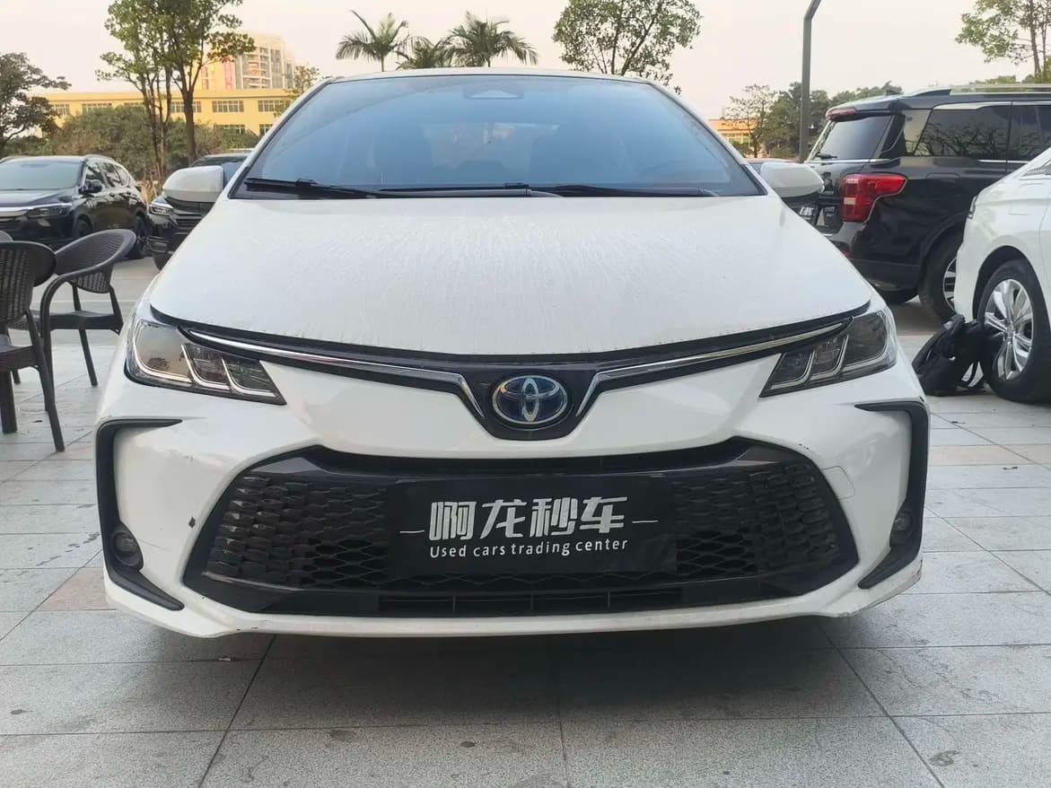 Toyota Corolla 2023 г. 27200 км. — фото 2