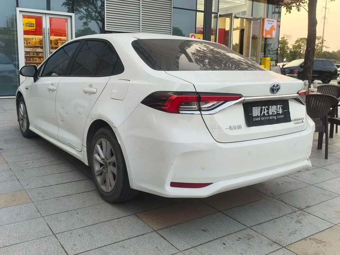 Toyota Corolla 2023 г. 27200 км. — фото 4