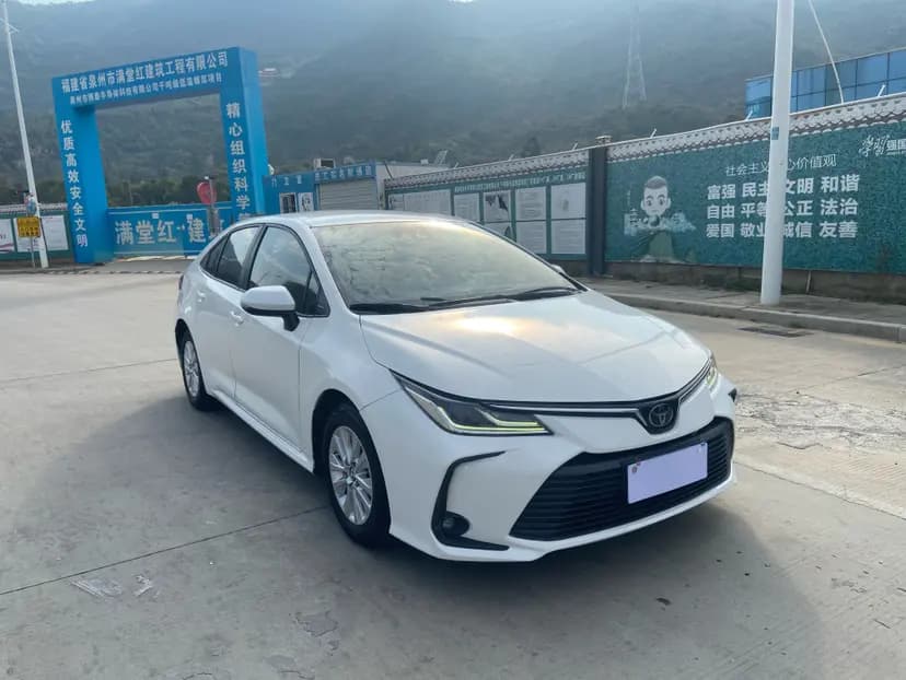 Toyota Corolla 2021 г. 33200 км. — фото 3