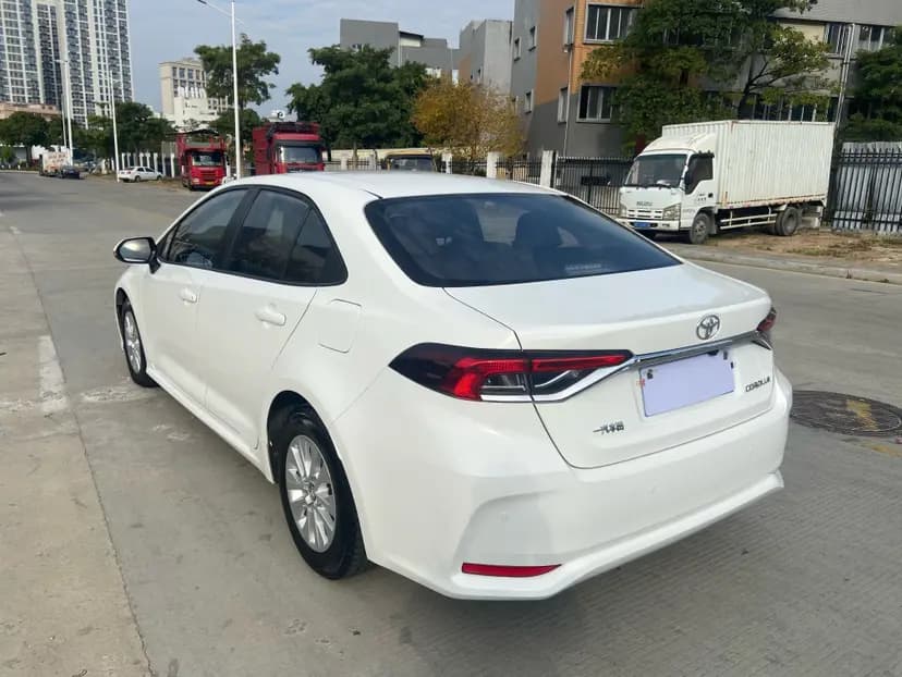 Toyota Corolla 2021 г. 33200 км. — фото 4