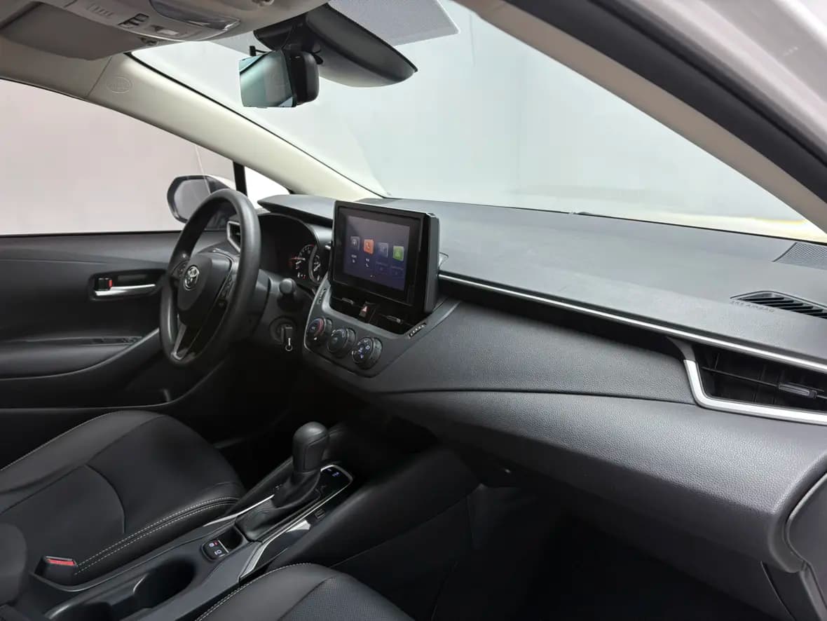 Toyota Corolla 2023 г. 32400 км. — фото 20