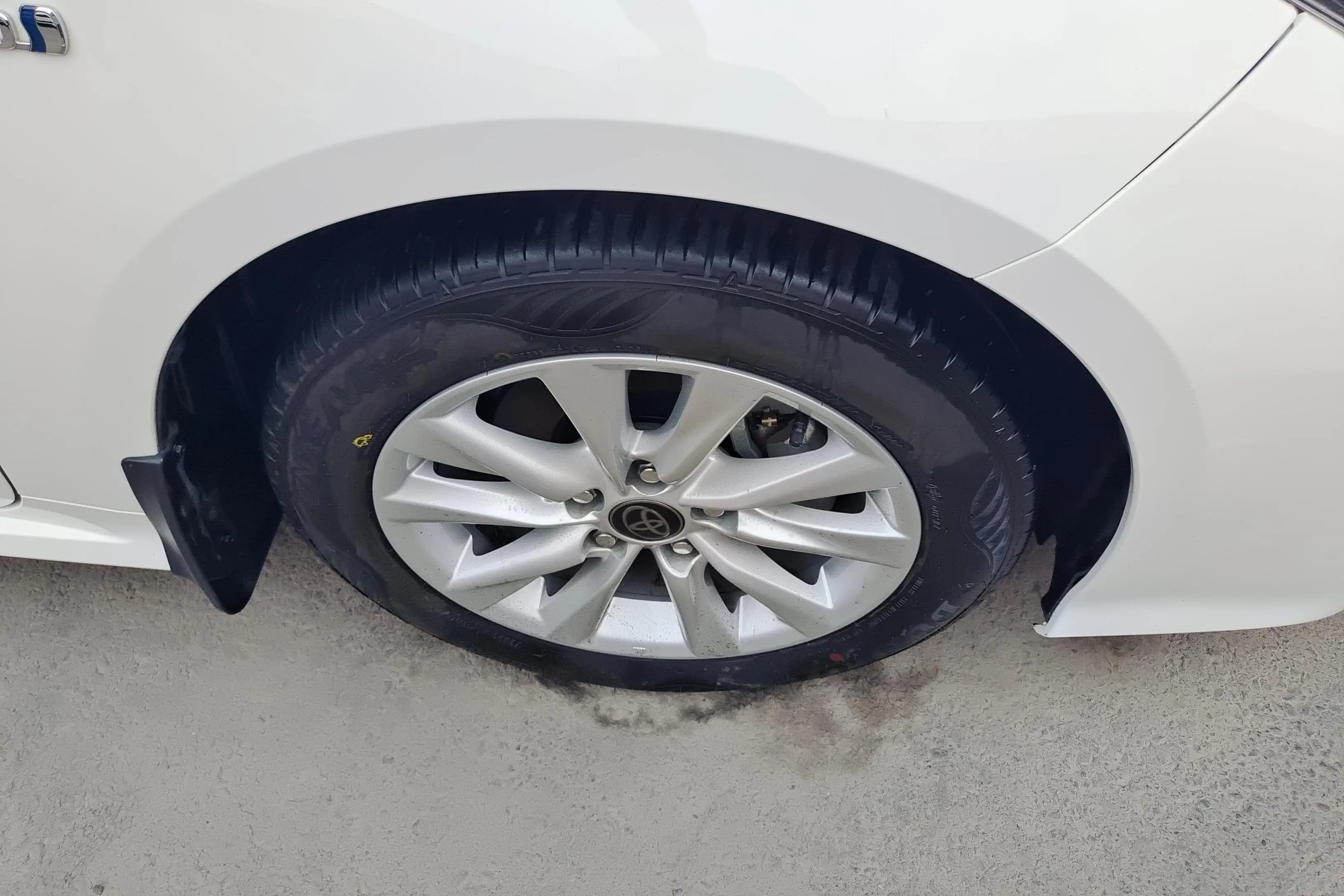 Toyota Corolla 2023 г. 20300 км. — фото 7