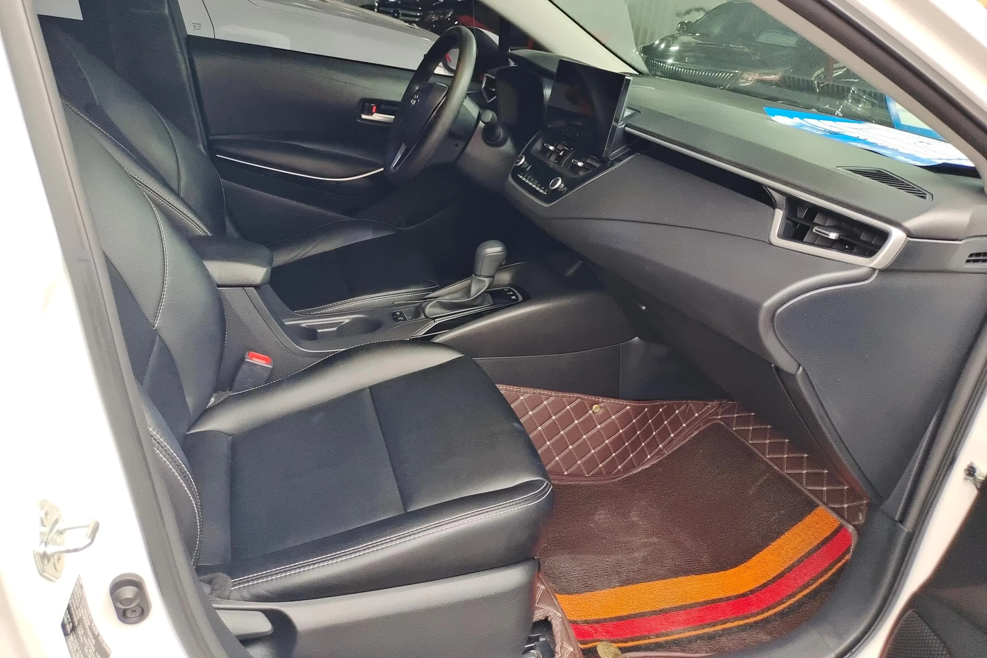 Toyota Corolla 2023 г. 20300 км. — фото 9