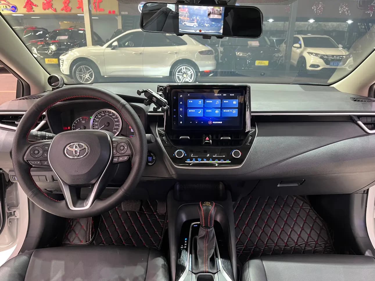 Toyota Corolla 2022 г. 48000 км. — фото 11