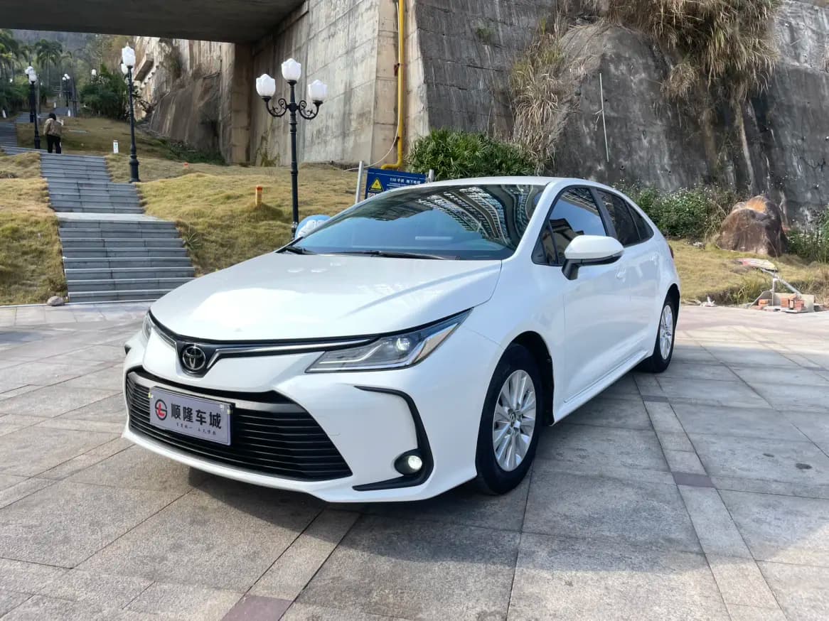Toyota Corolla 2022 г. 22000 км.