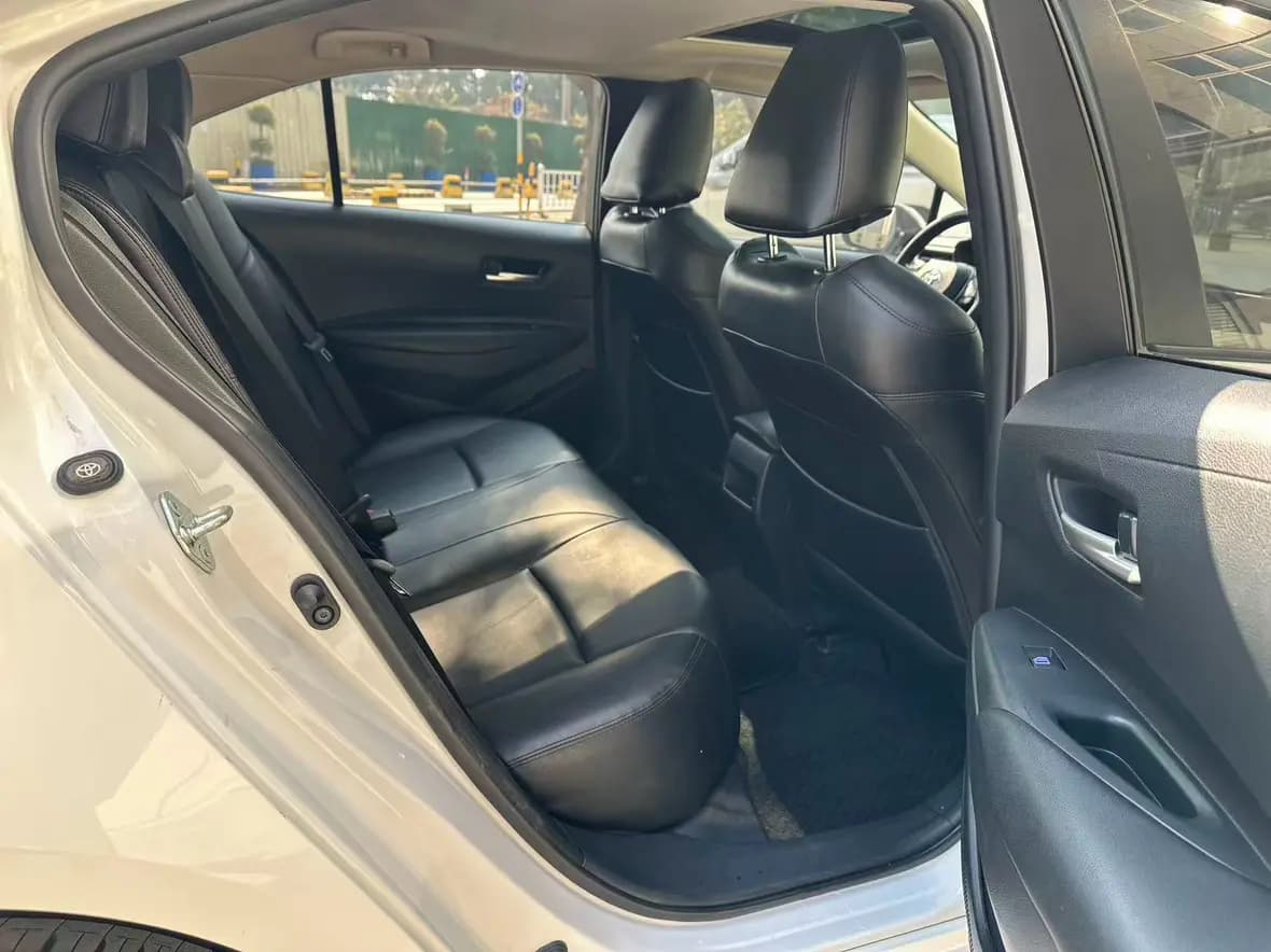 Toyota Corolla 2022 г. 24900 км. — фото 15