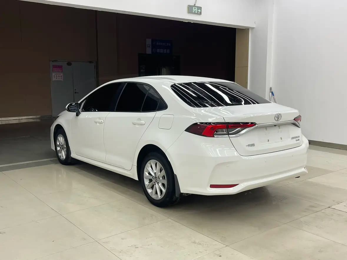 Toyota Corolla 2022 г. 39000 км. — фото 3