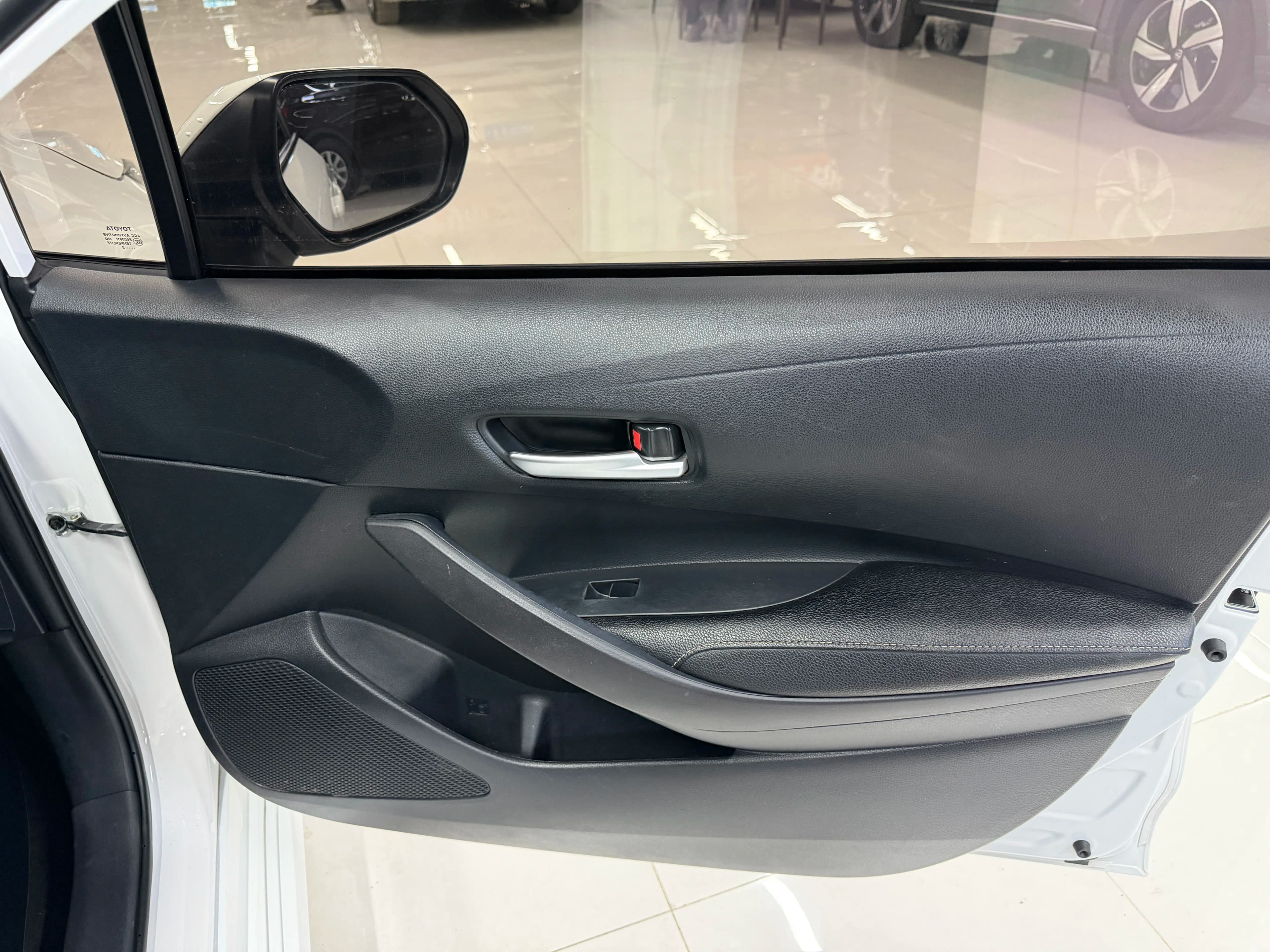 Toyota Corolla 2022 г. 45000 км. — фото 6