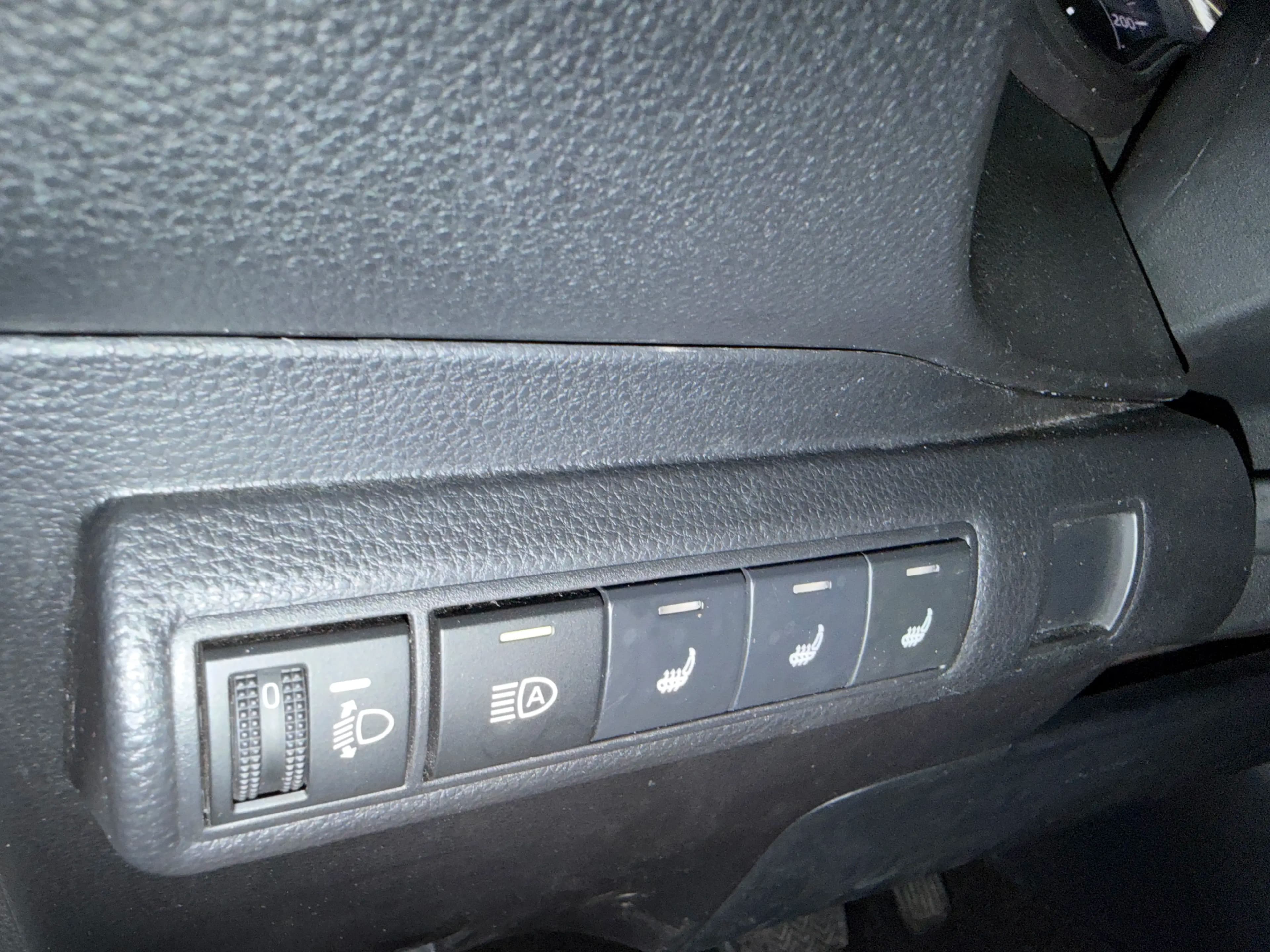 Toyota Corolla 2022 г. 45000 км. — фото 10