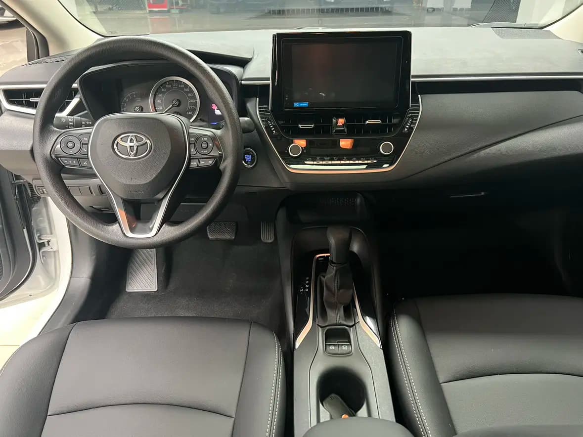 Toyota Corolla 2023 г. 36000 км. — фото 11