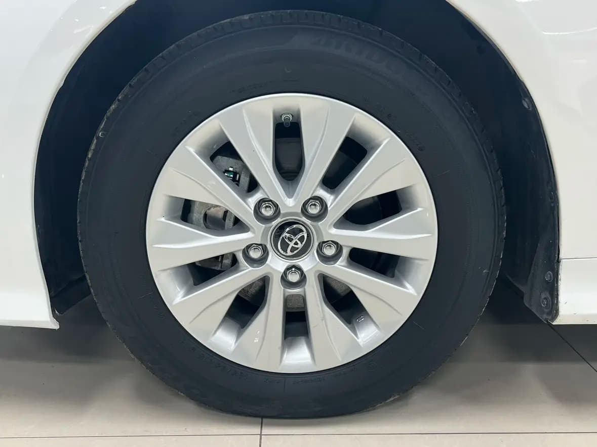 Toyota Corolla 2023 г. 36000 км. — фото 7