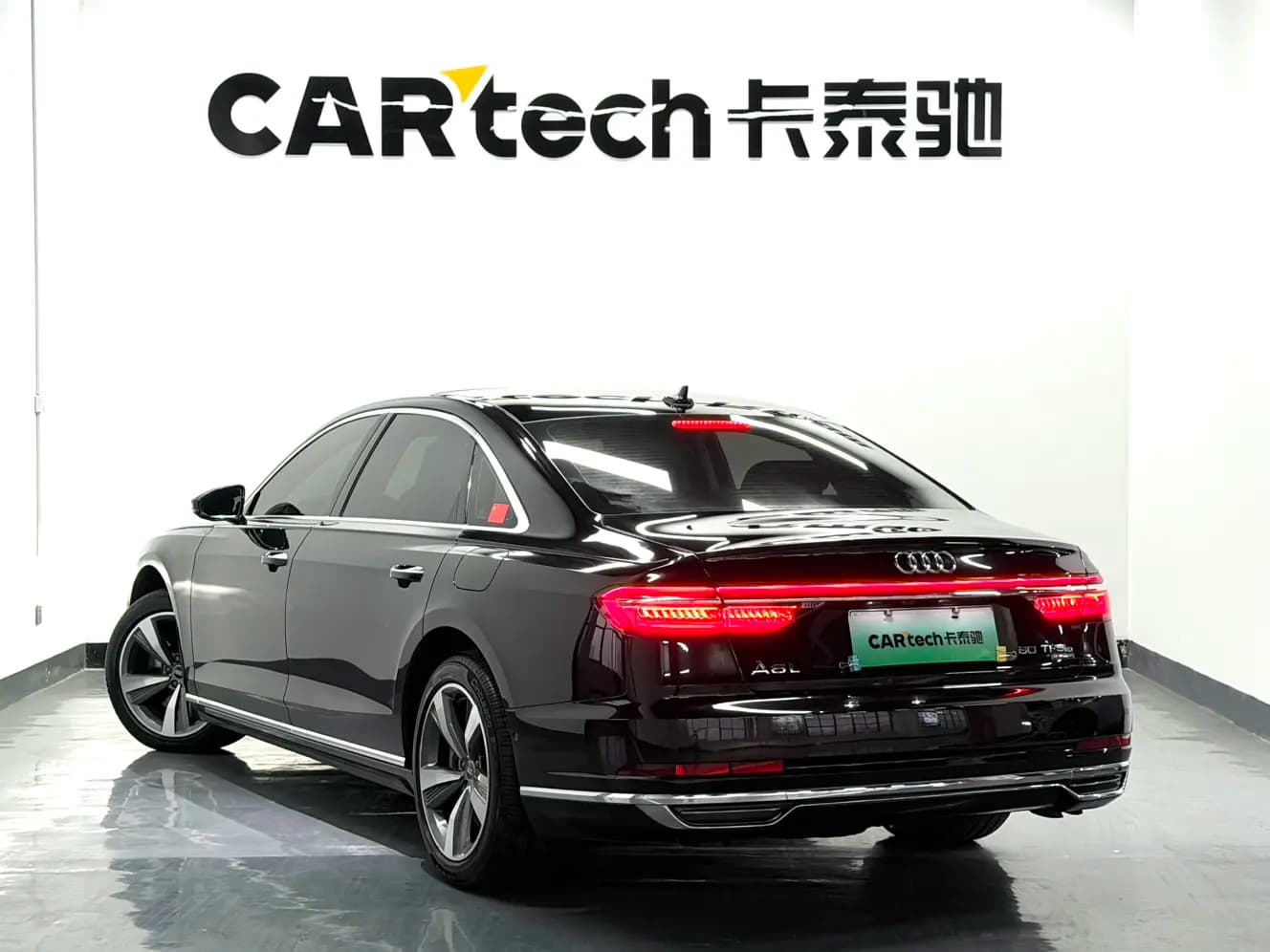 Audi A8 PHEV 2022 г. 44015 км. — фото 4