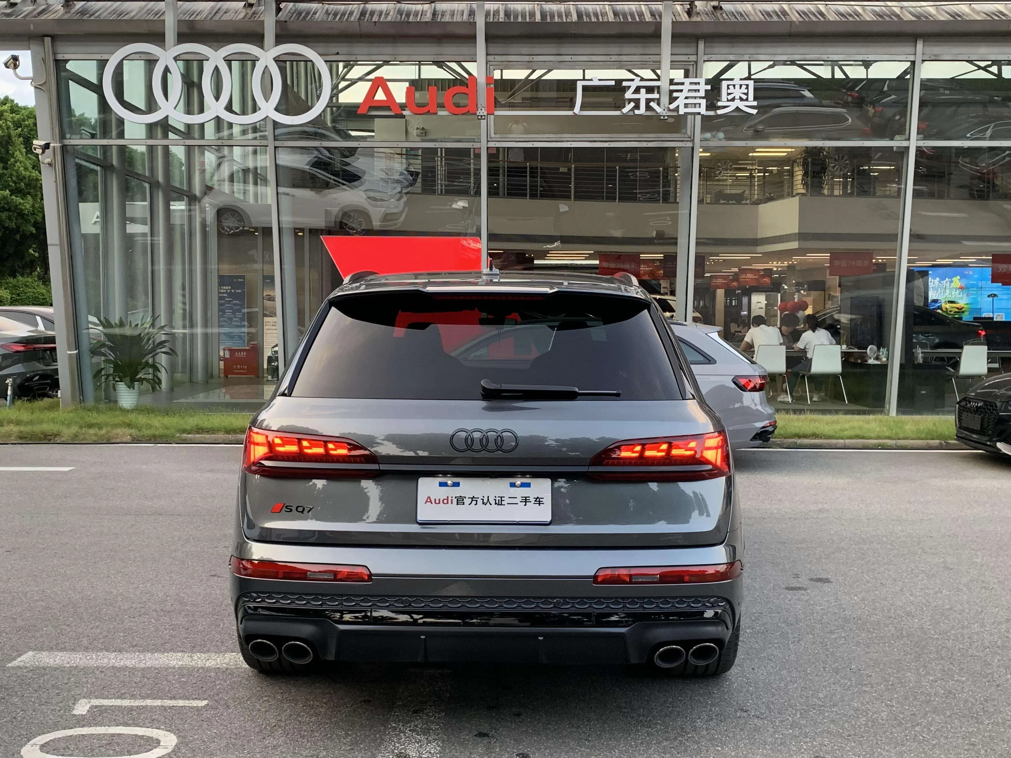 Audi SQ7 2024 г. 1339 км. — фото 5