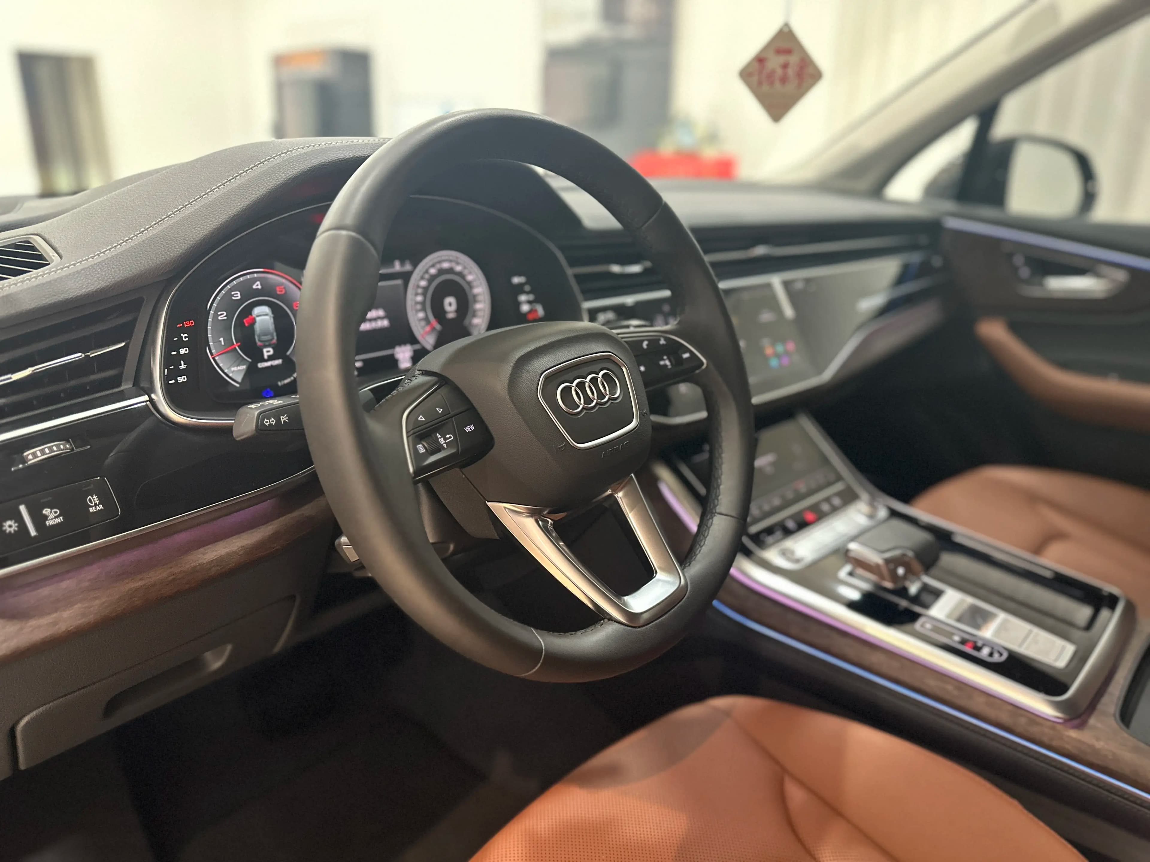 Audi Q7 2023 г. 35834 км. — фото 12