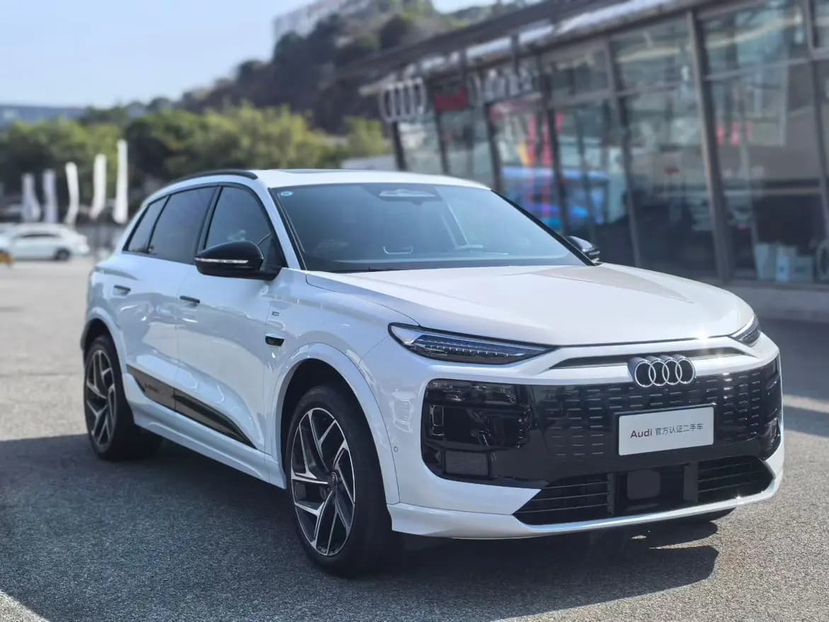 Audi Q6L e-tron 2025 г. 2531 км. — фото 2