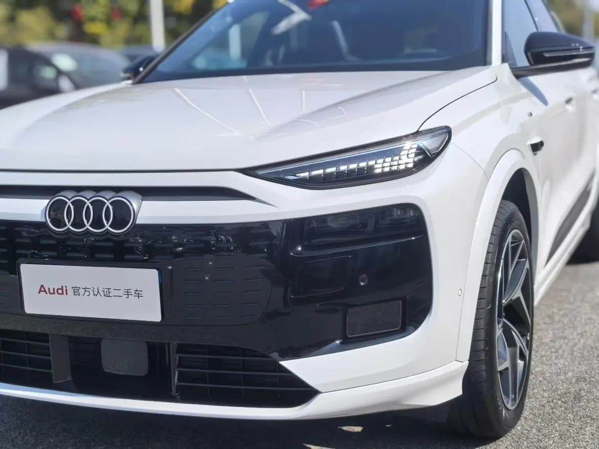 Audi Q6L e-tron 2025 г. 2531 км. — фото 7