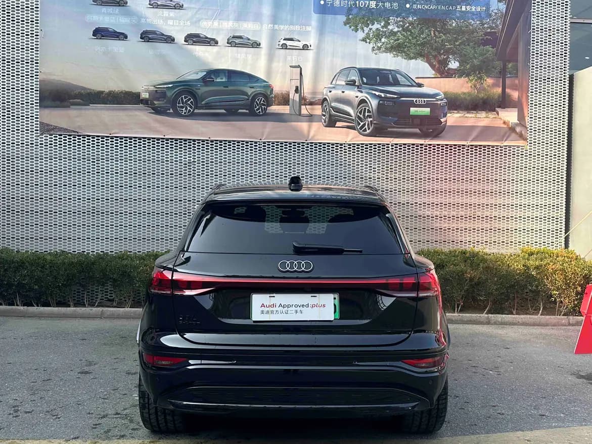 Audi Q6L e-tron 2025 г. 5030 км. — фото 8
