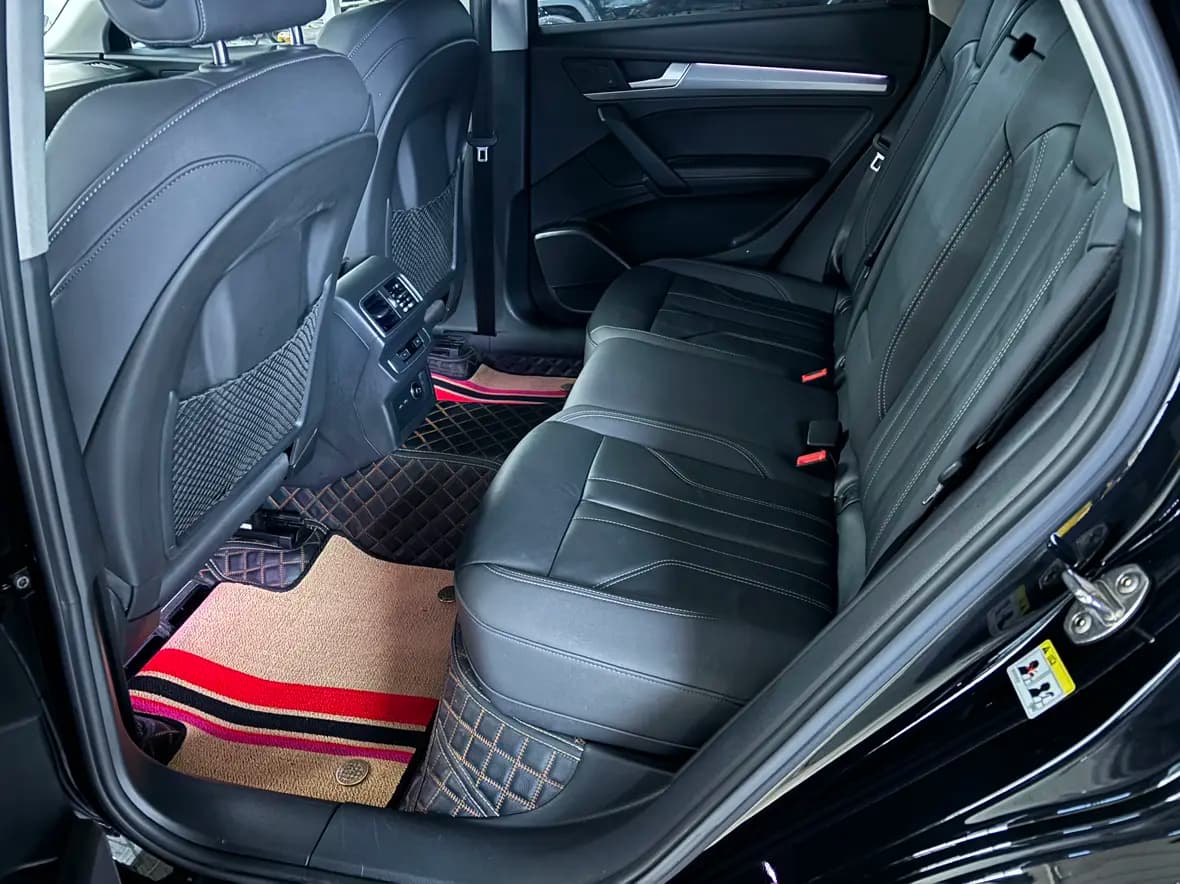 Audi Q5L 2022 г. 85088 км. — фото 6
