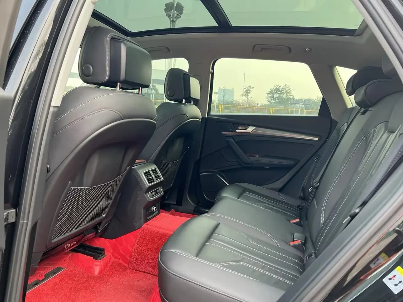 Audi Q5L 2022 г. 60085 км. — фото 12