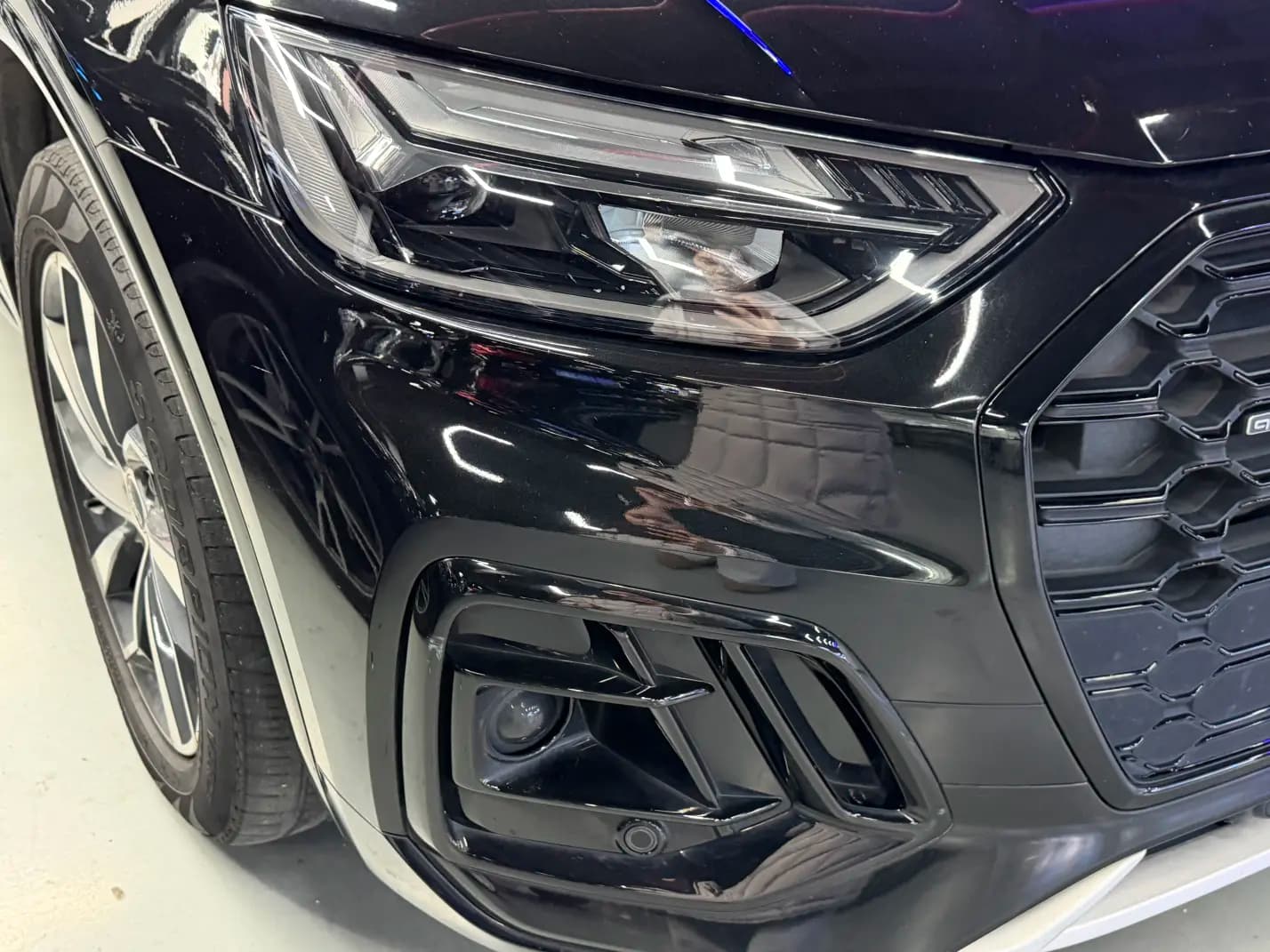 Audi Q5L 2023 г. 29022 км. — фото 4