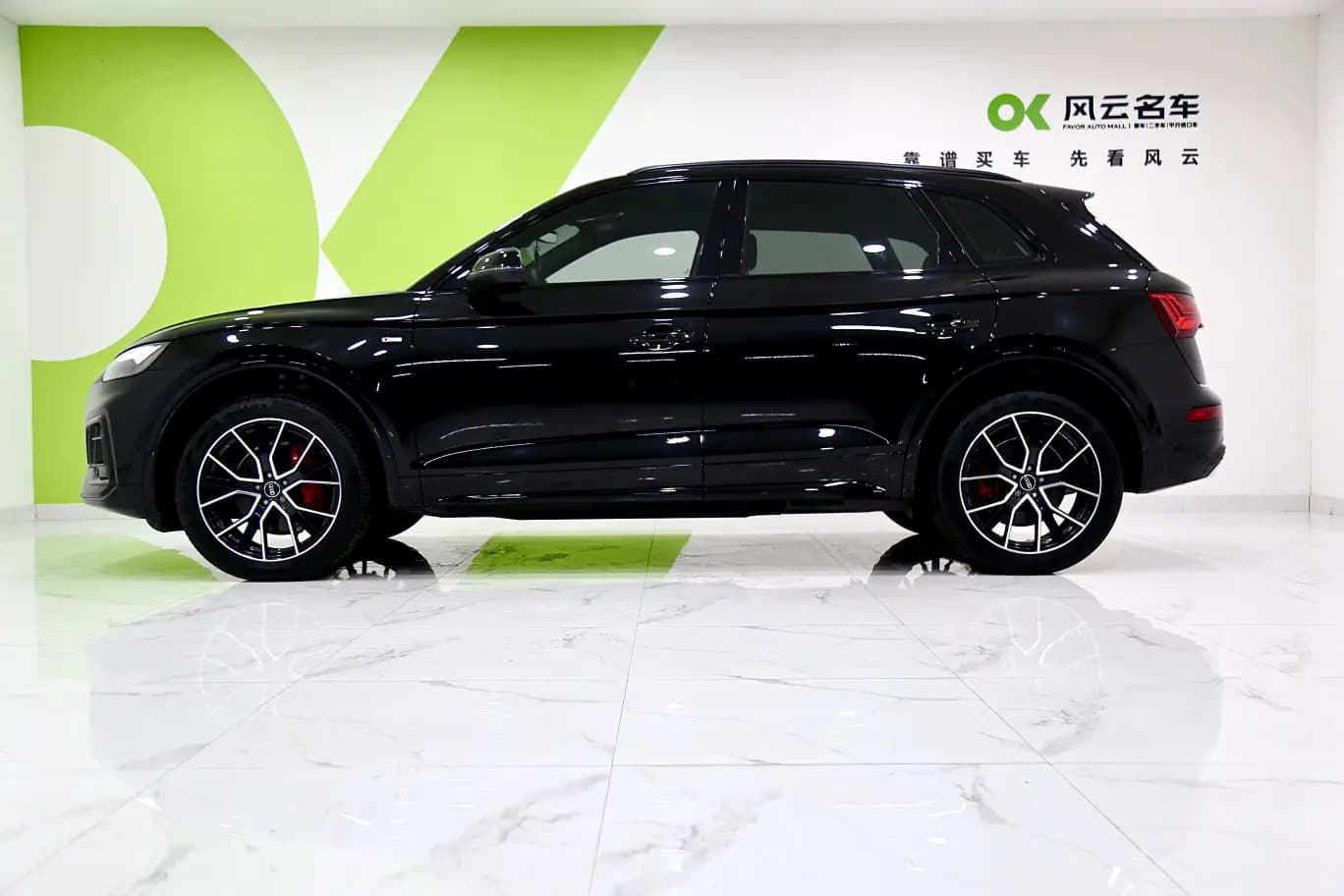 Audi Q5L 2024 г. 16219 км. — фото 4