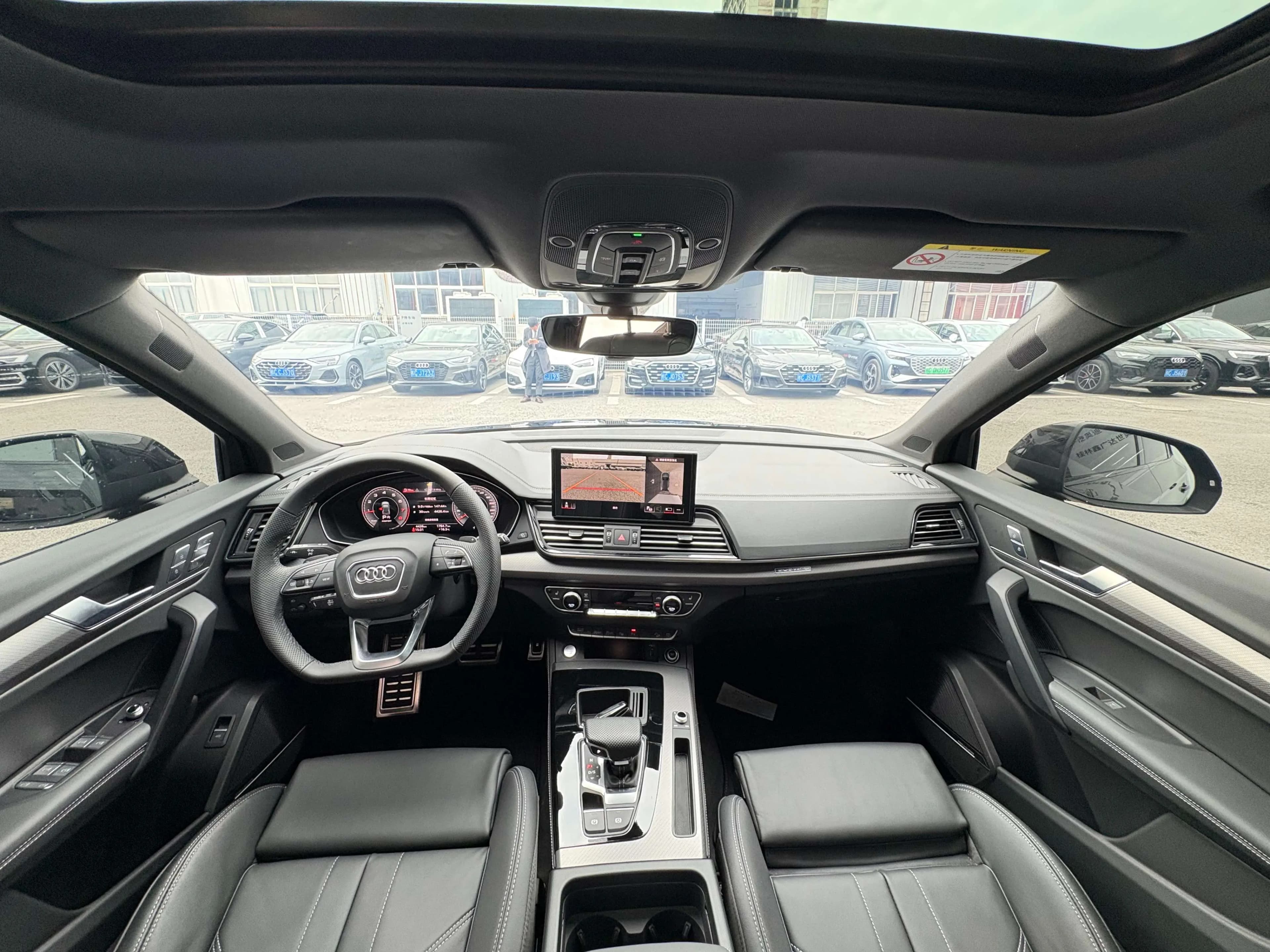 Audi Q5L 2024 г. 35018 км. — фото 14