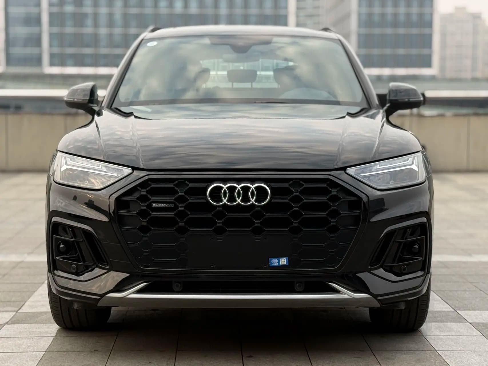 Audi Q5L 2024 г. 28122 км. — фото 2