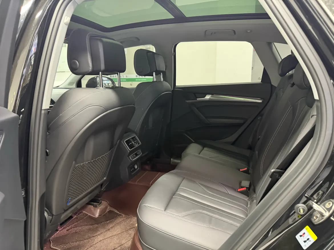 Audi Q5L 2022 г. 32297 км. — фото 13