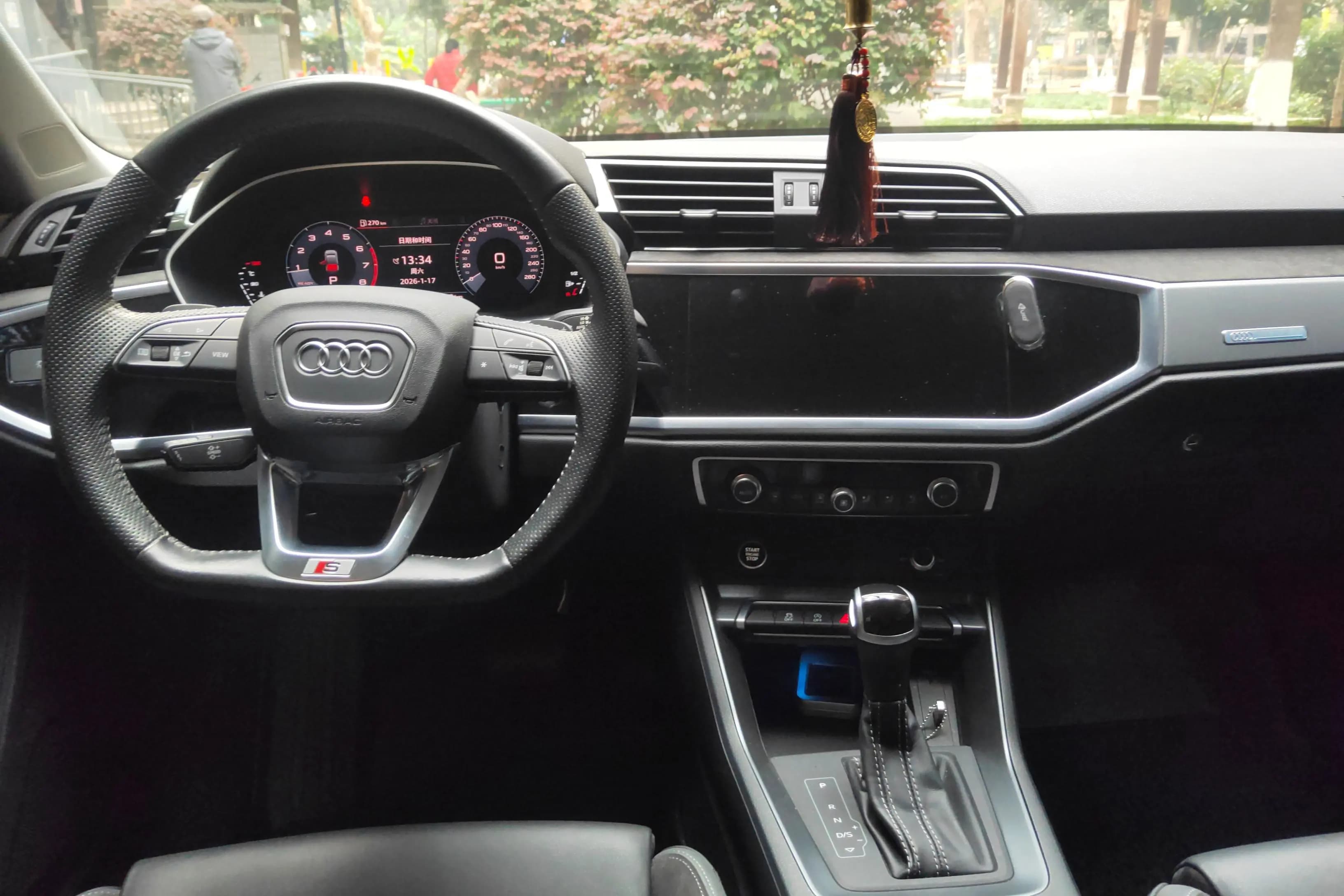 Audi Q3 Sportback 2021 г. 23921 км. — фото 14