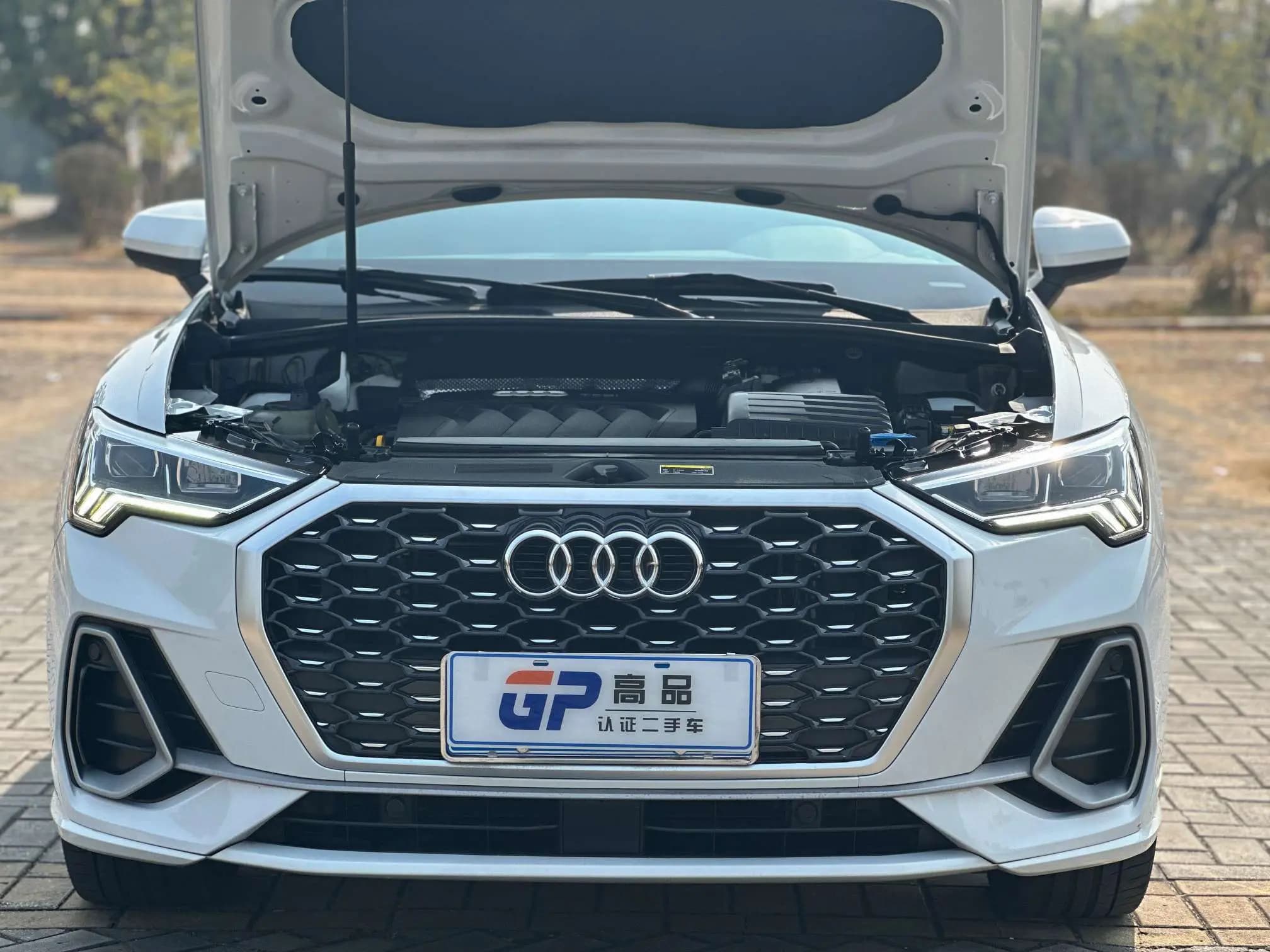 Audi Q3 Sportback 2021 г. 79011 км. — фото 10