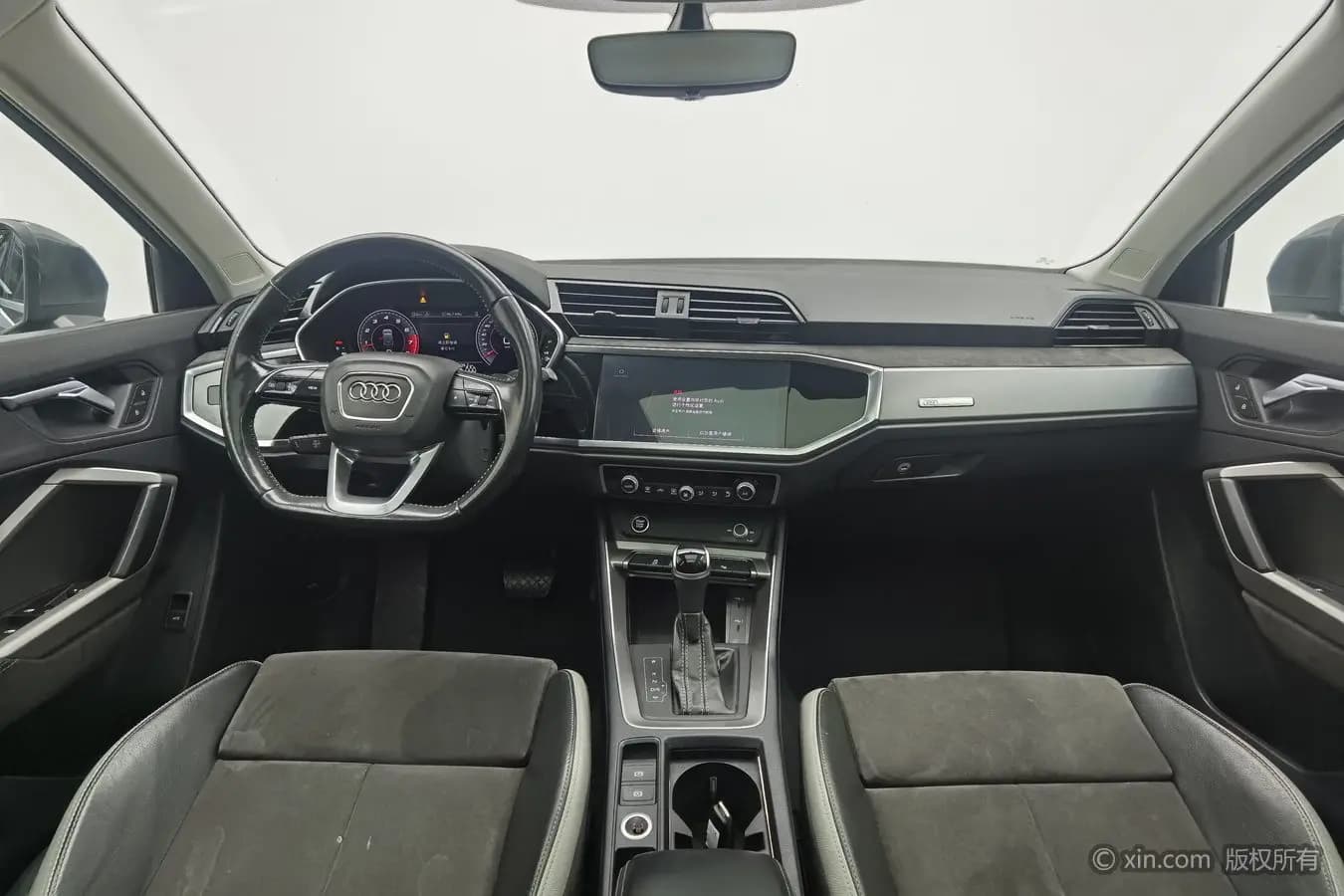 Audi Q3 2022 г. 104512 км. — фото 9