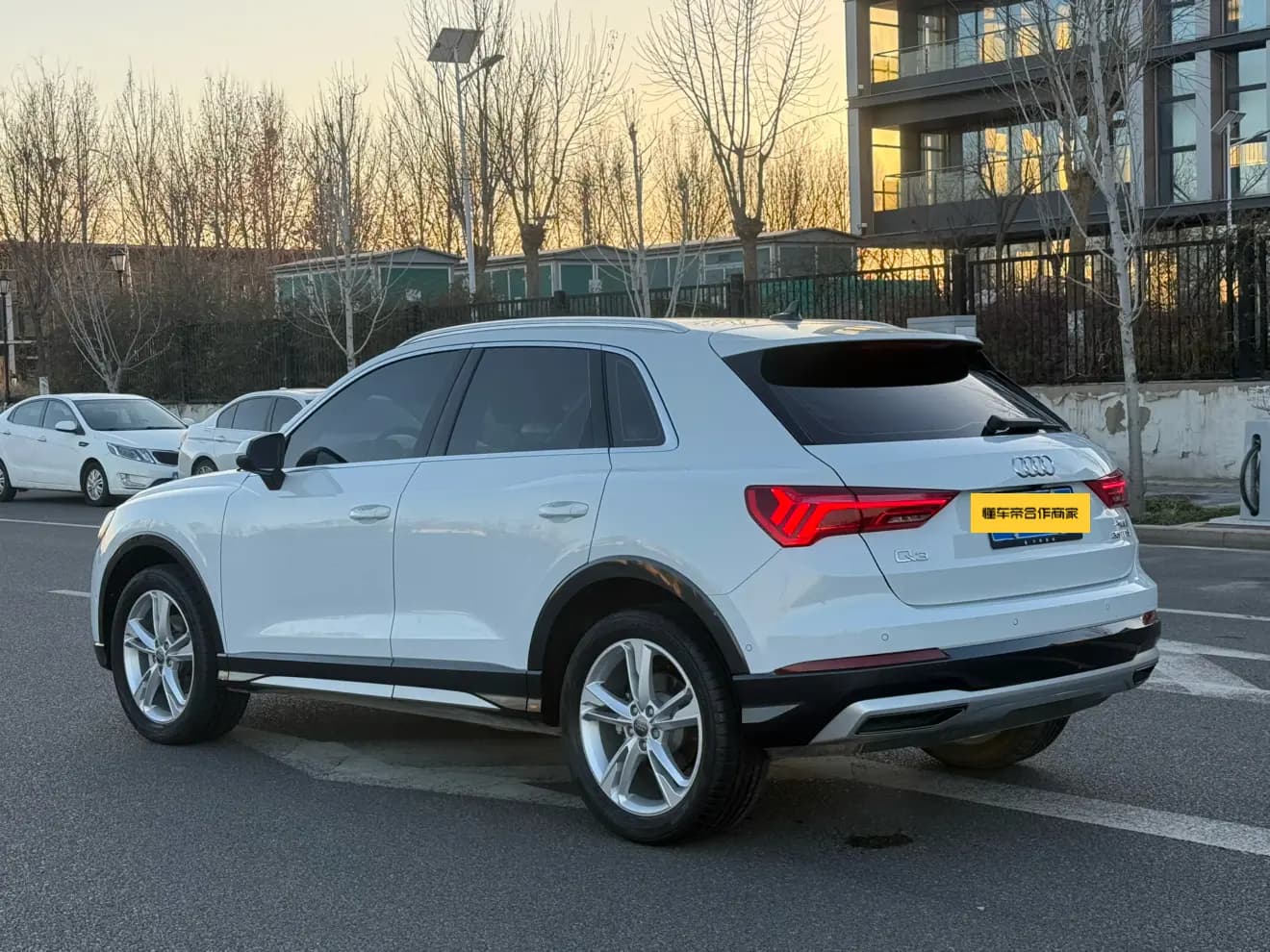 Audi Q3 2021 г. 37107 км. — фото 4