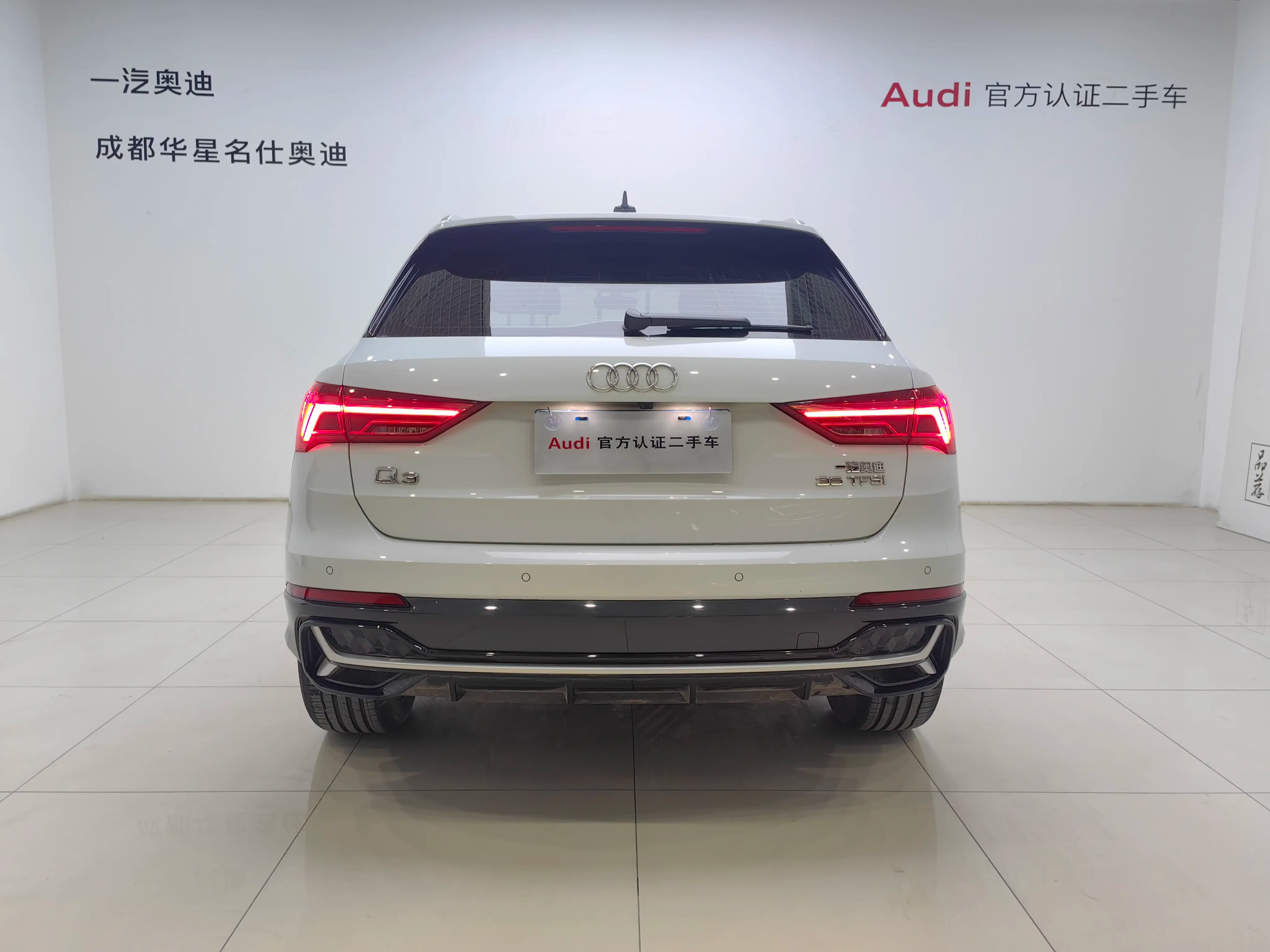 Audi Q3 2024 г. 10906 км. — фото 3