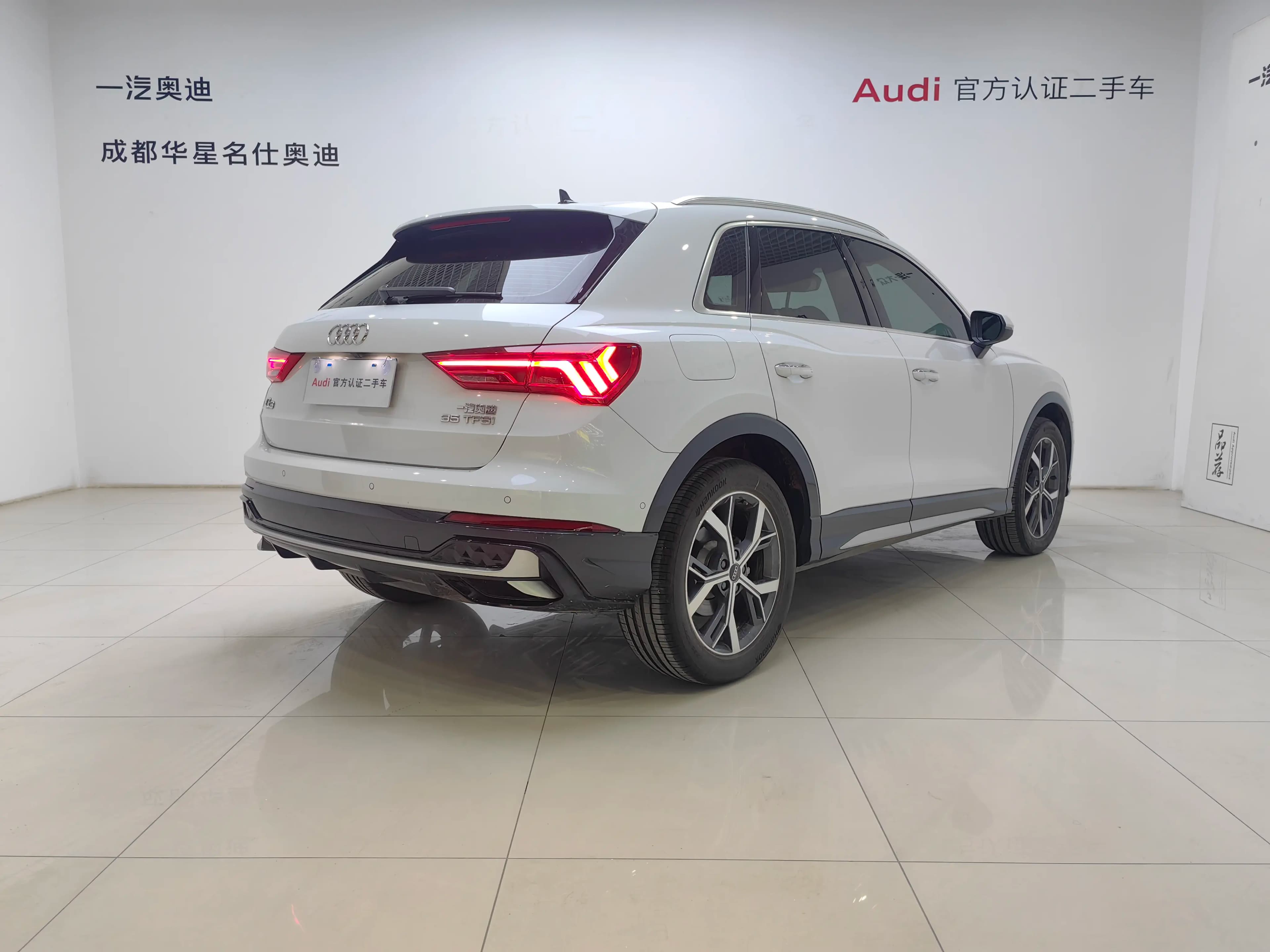 Audi Q3 2024 г. 10906 км. — фото 4