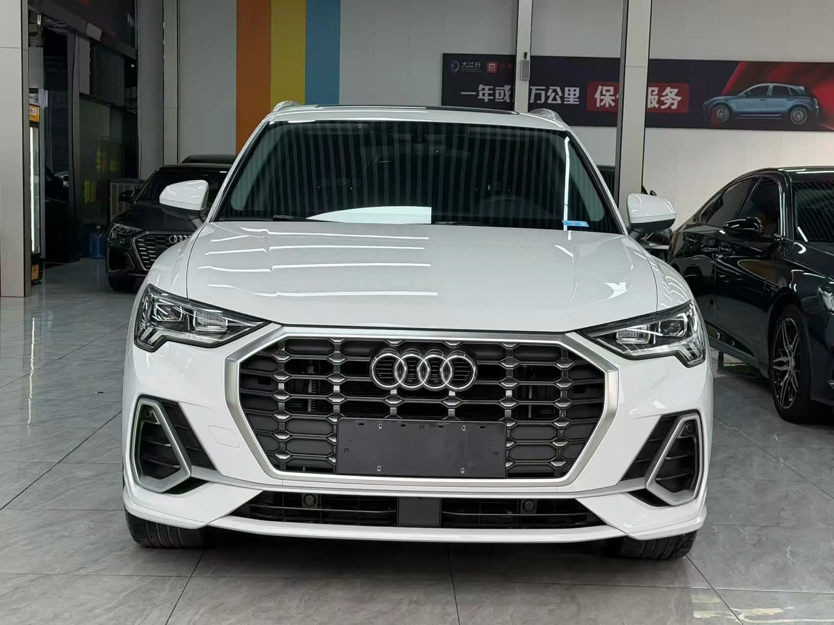 Audi Q3 2023 г. 22105 км. — фото 2