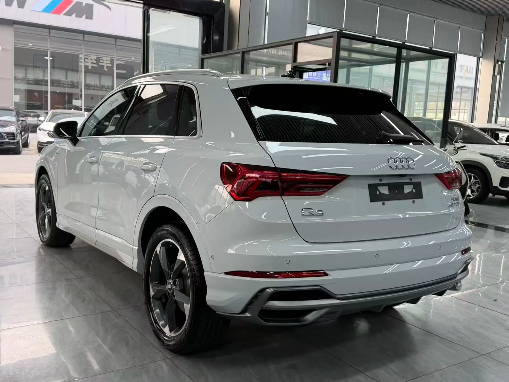 Audi Q3 2023 г. 22105 км. — фото 4
