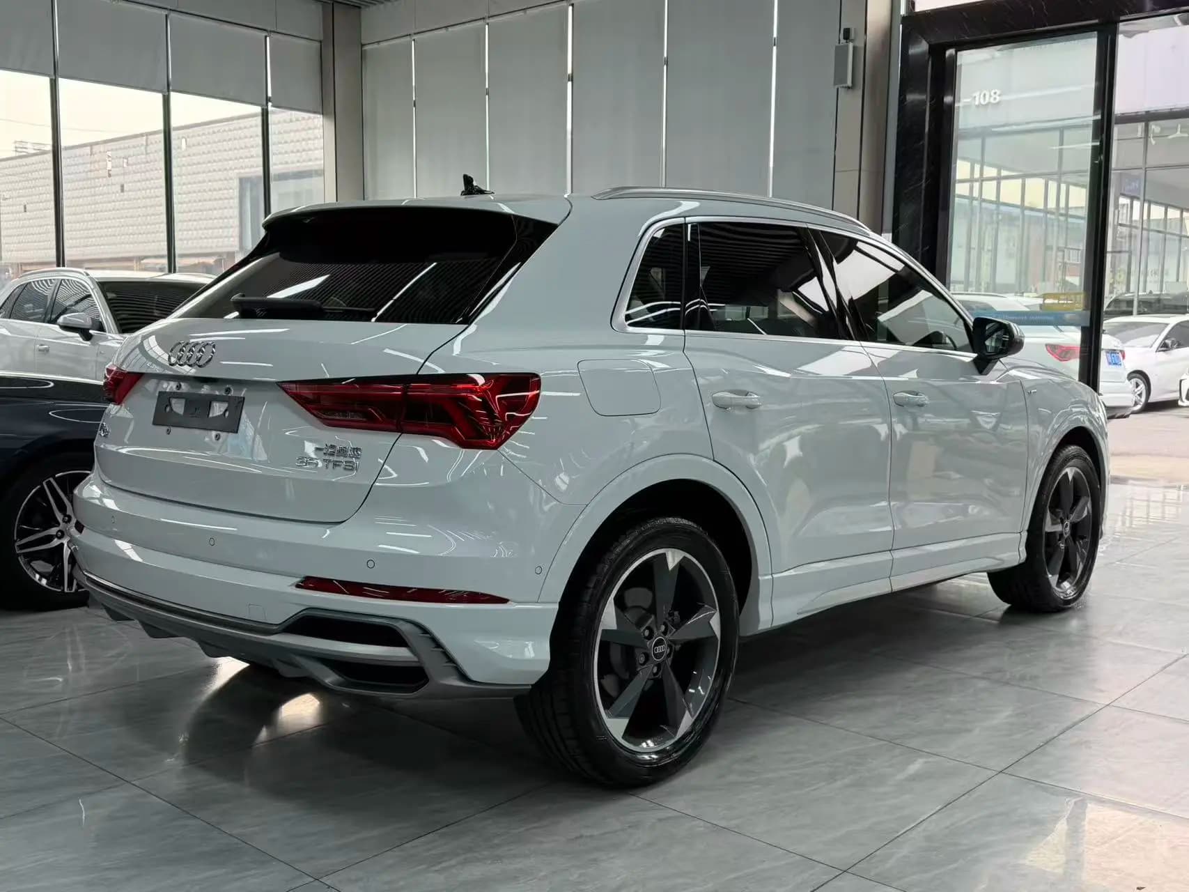 Audi Q3 2023 г. 22105 км. — фото 6