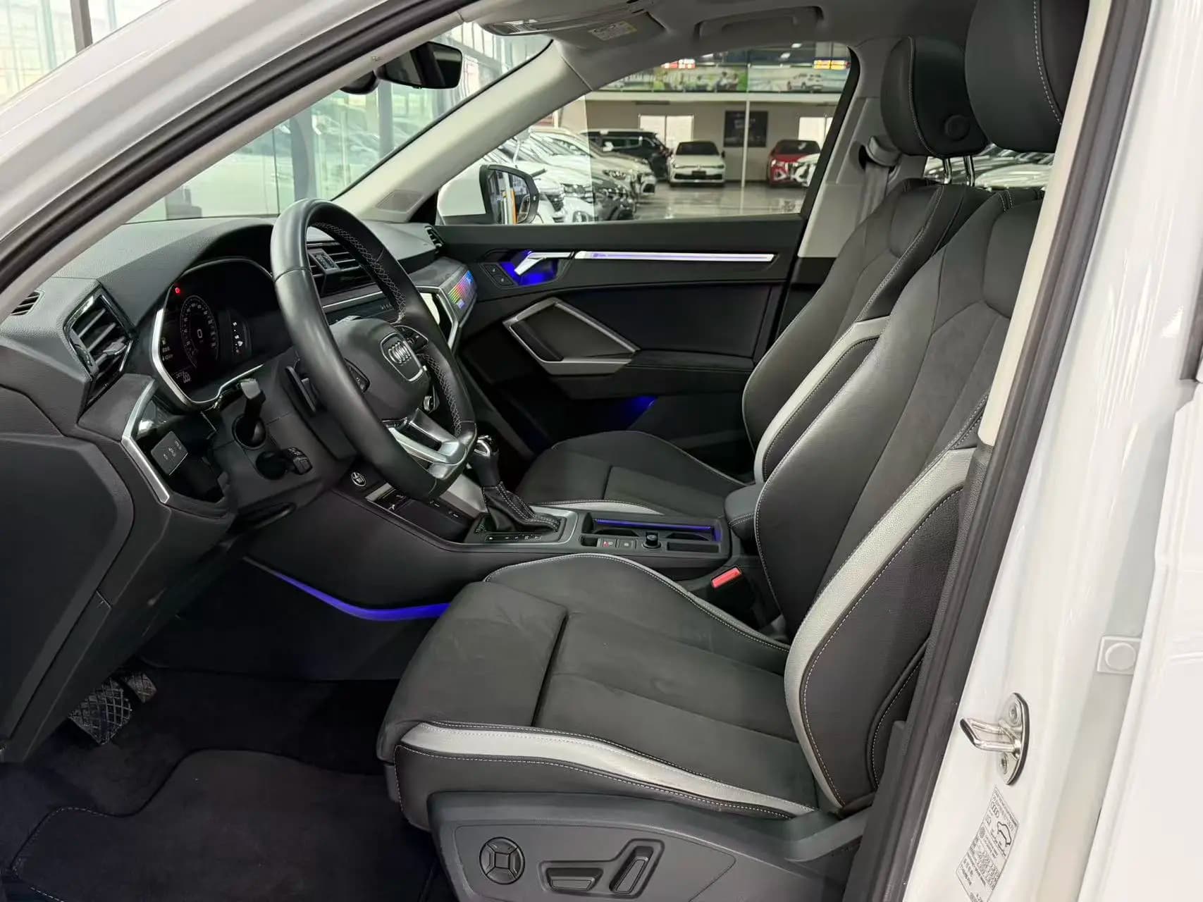 Audi Q3 2023 г. 22105 км. — фото 8