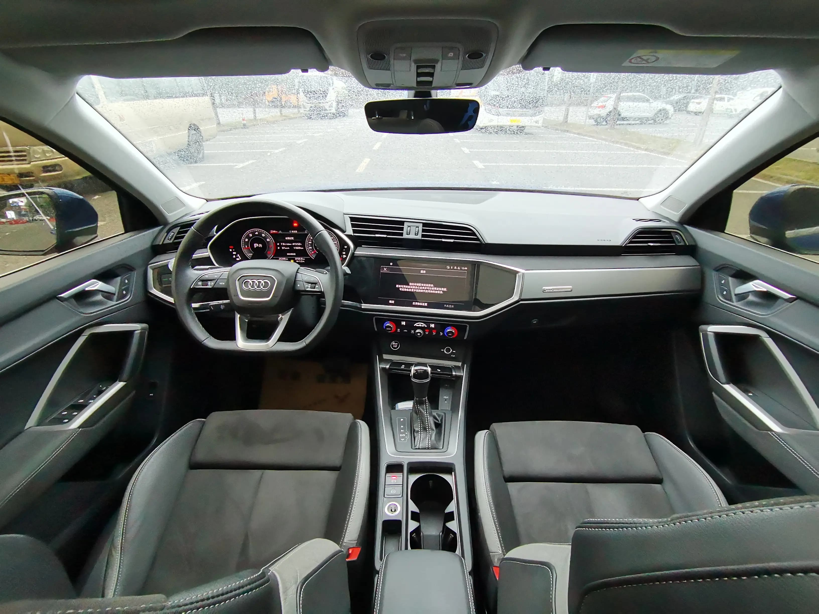 Audi Q3 2023 г. 25114 км. — фото 13