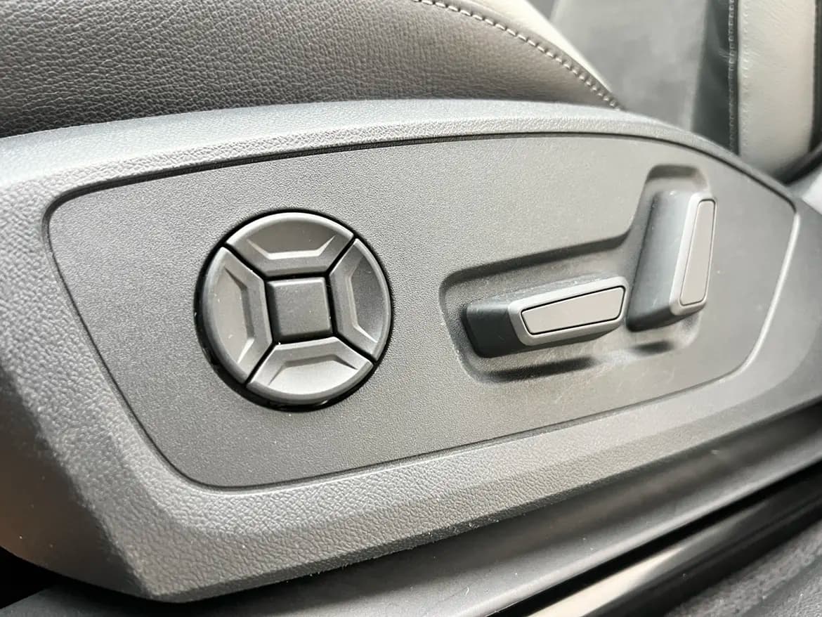 Audi Q3 2022 г. 39101 км. — фото 8