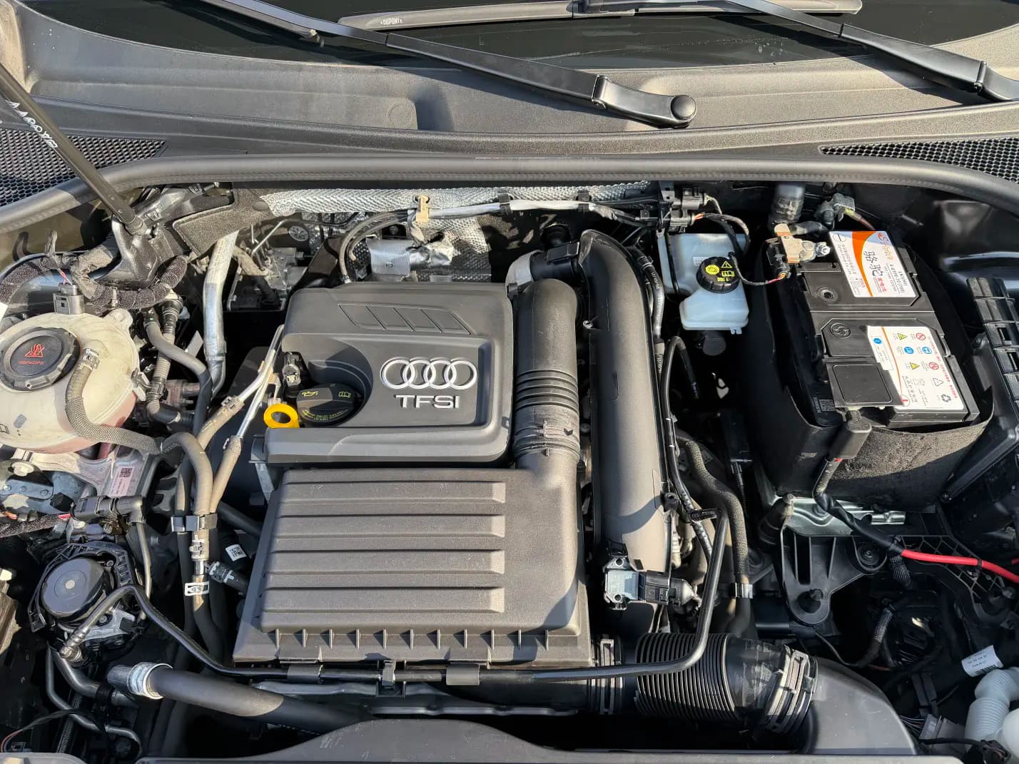 Audi Q3 2021 г. 34100 км. — фото 12