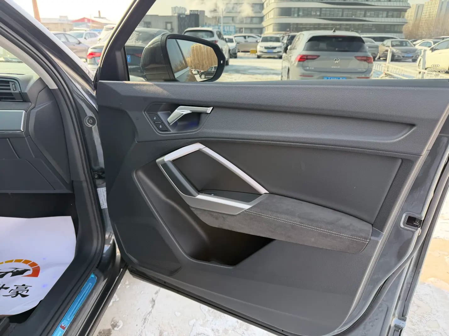 Audi Q3 2021 г. 34100 км. — фото 19