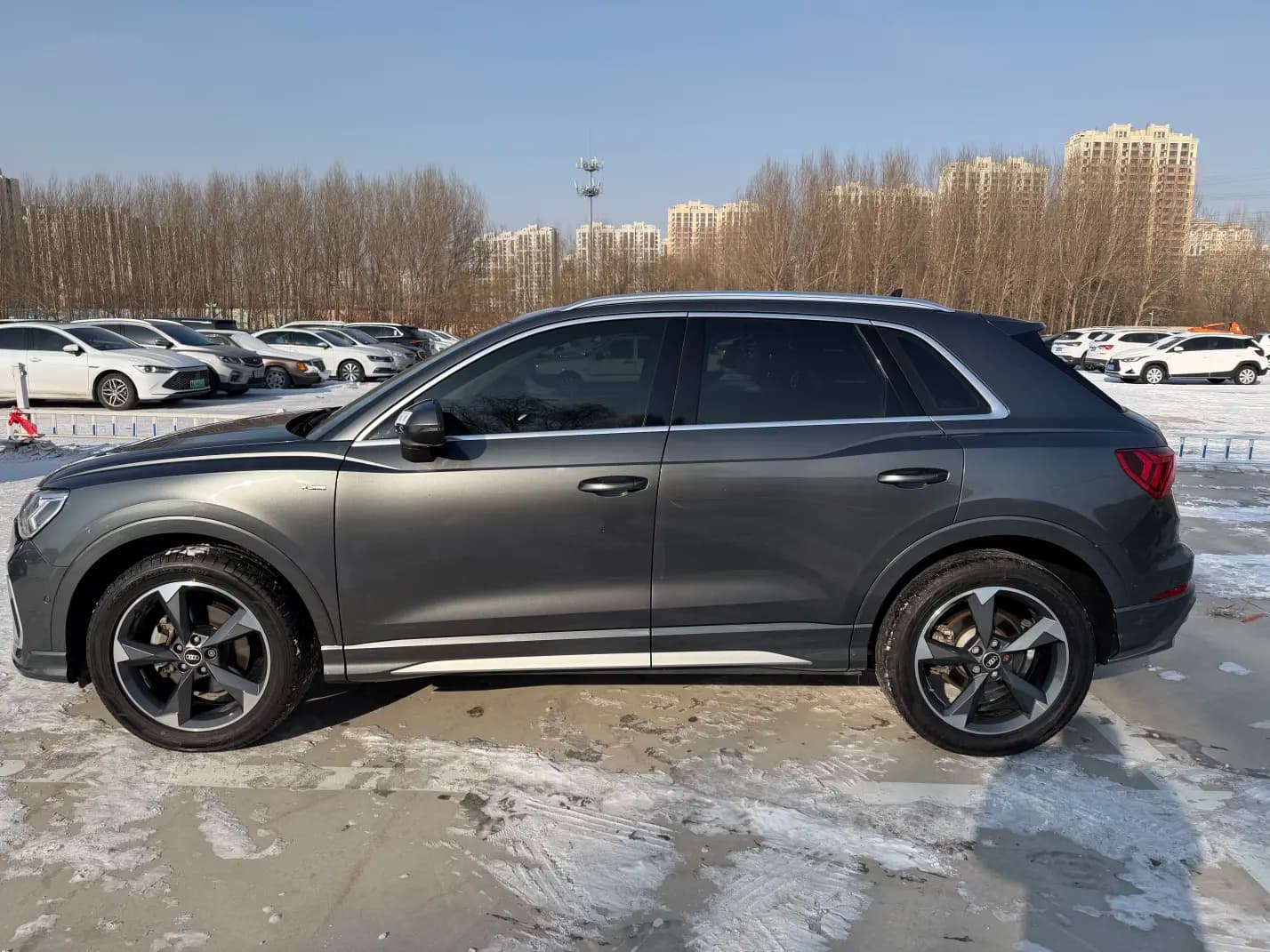 Audi Q3 2021 г. 34100 км. — фото 4