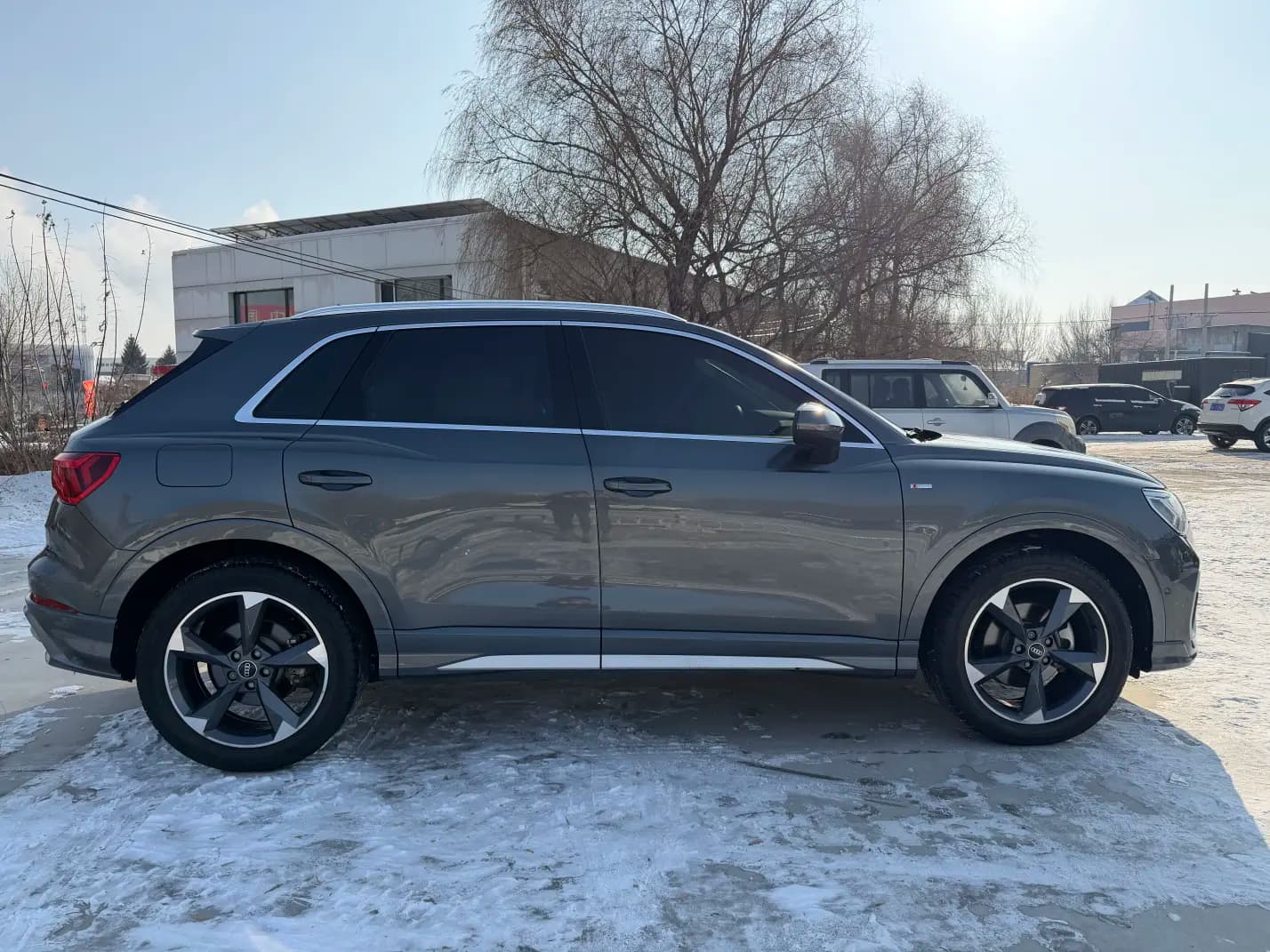 Audi Q3 2021 г. 34100 км. — фото 8