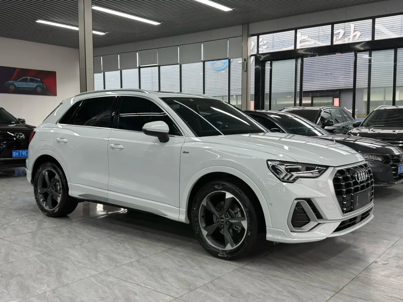 Audi Q3 2022 г. 35099 км. — фото 3