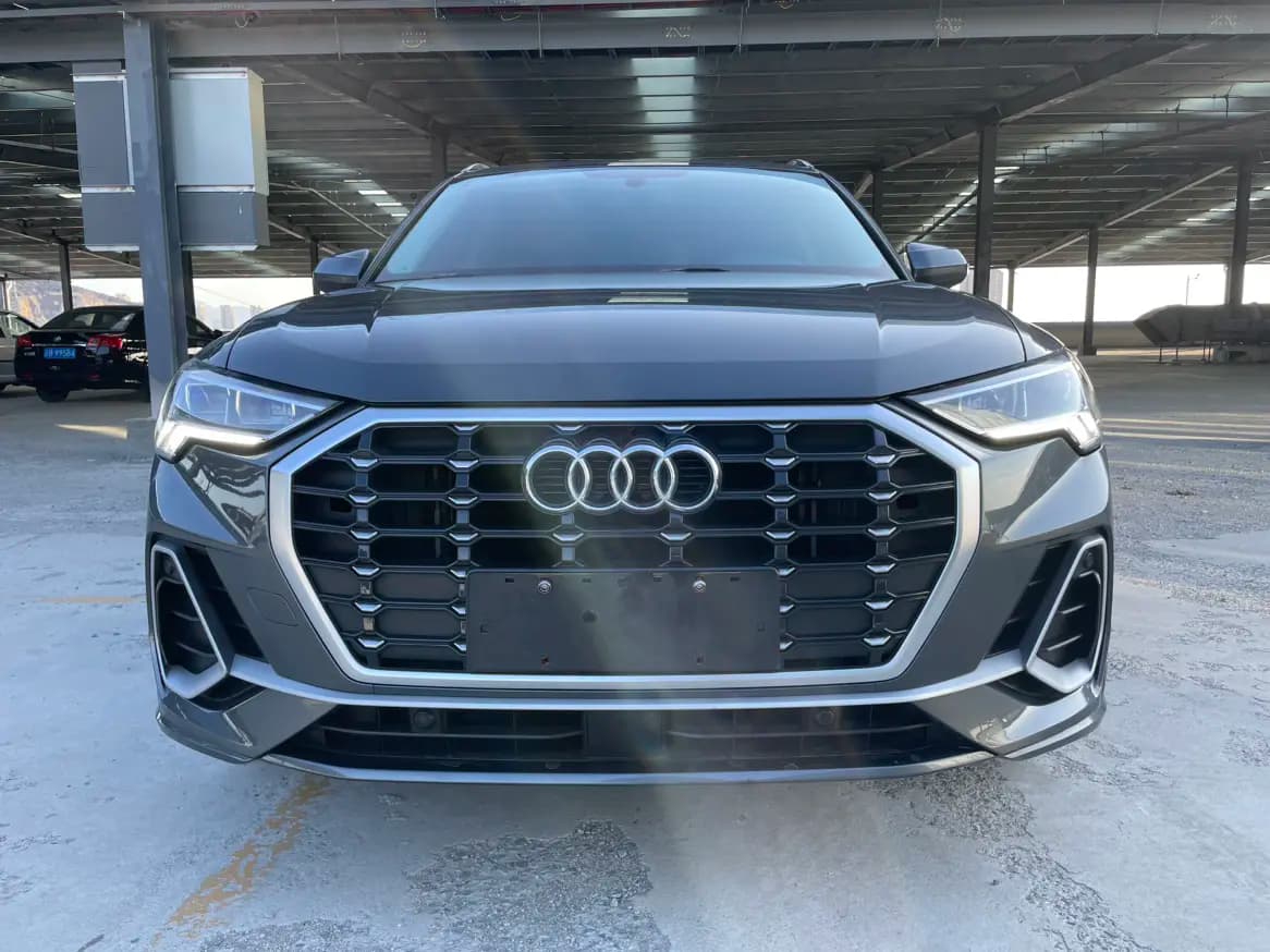 Audi Q3 2021 г. 39081 км. — фото 2