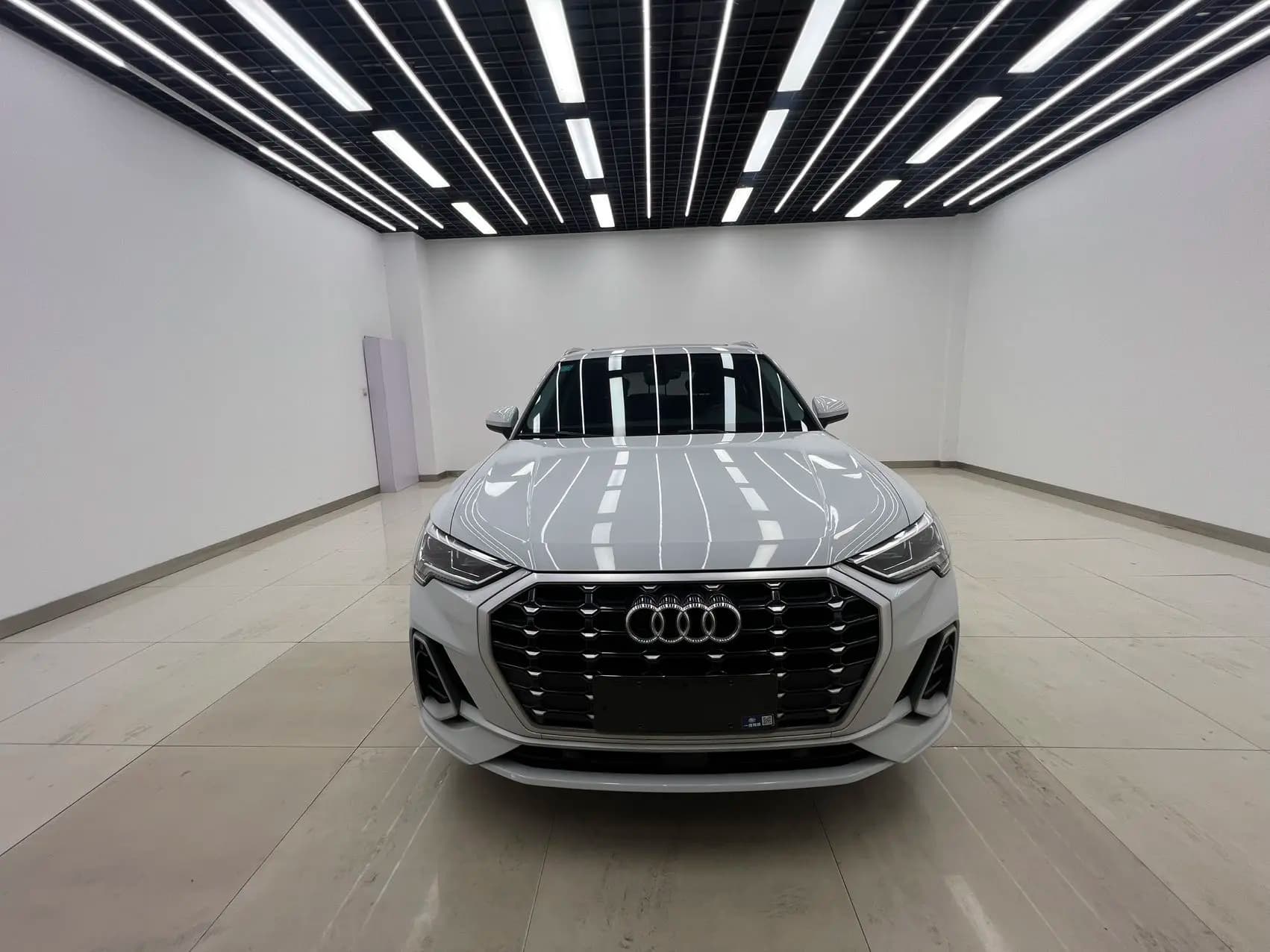 Audi Q3 2022 г. 38080 км. — фото 2