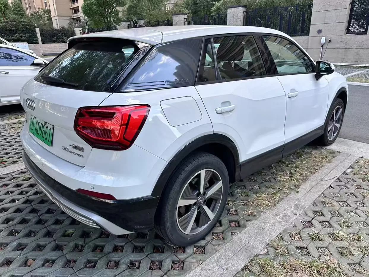 Audi Q2L e-tron 2021 г. 58099 км. — фото 3