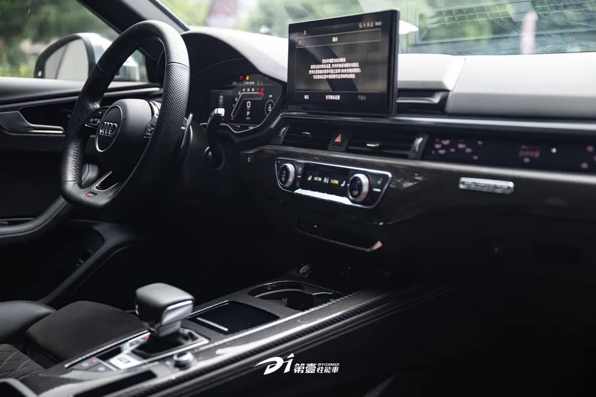 Audi RS 4 2021 г. 70060 км. — фото 6