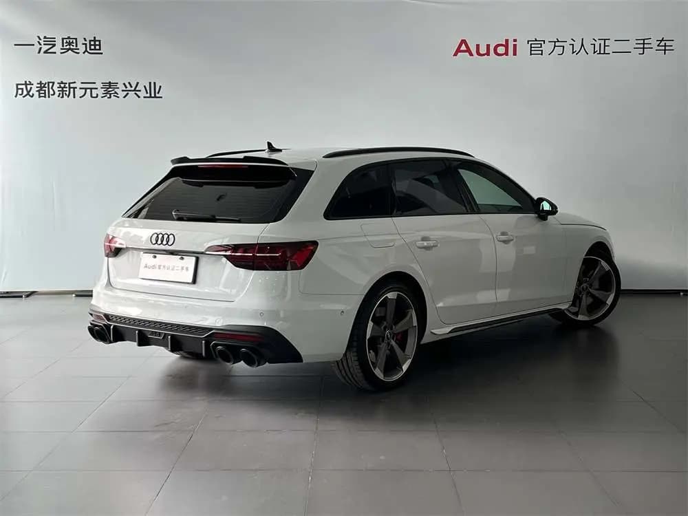 Audi S4 2024 г. 23274 км. — фото 4